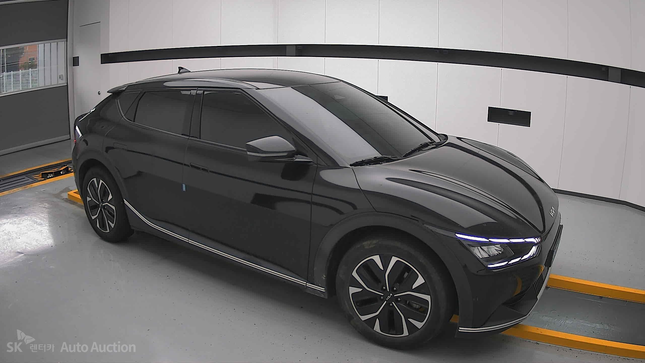 2022 - kia ev6