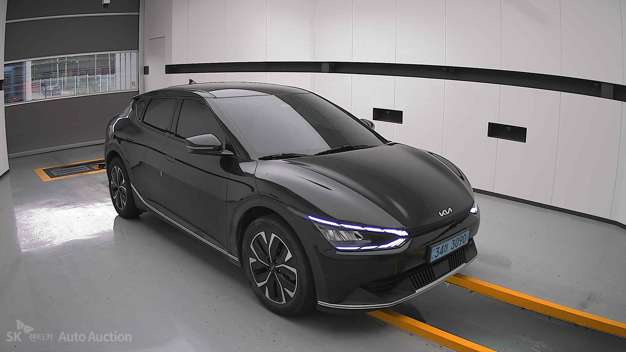 2022 - kia ev6