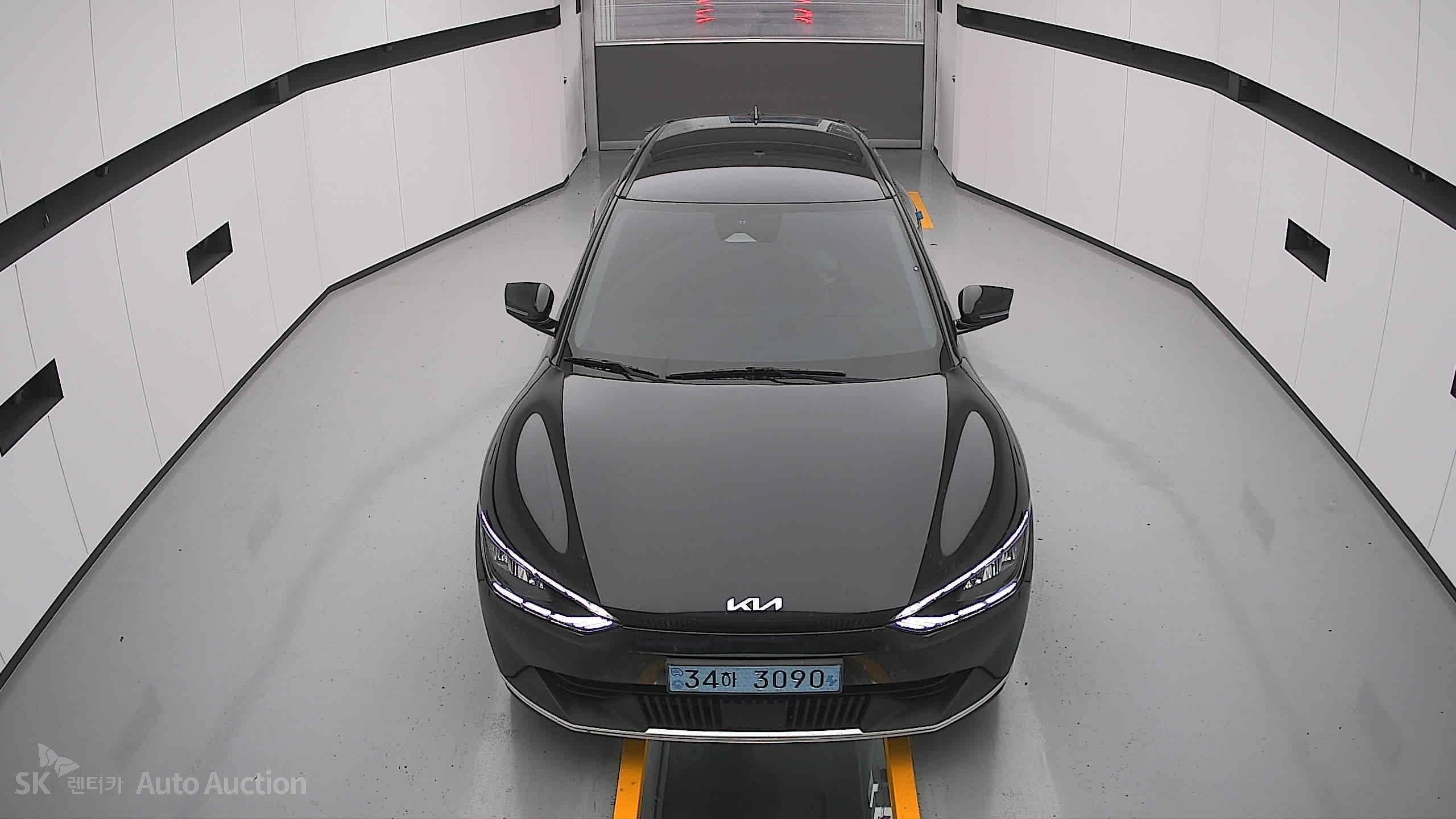 2022 - kia ev6