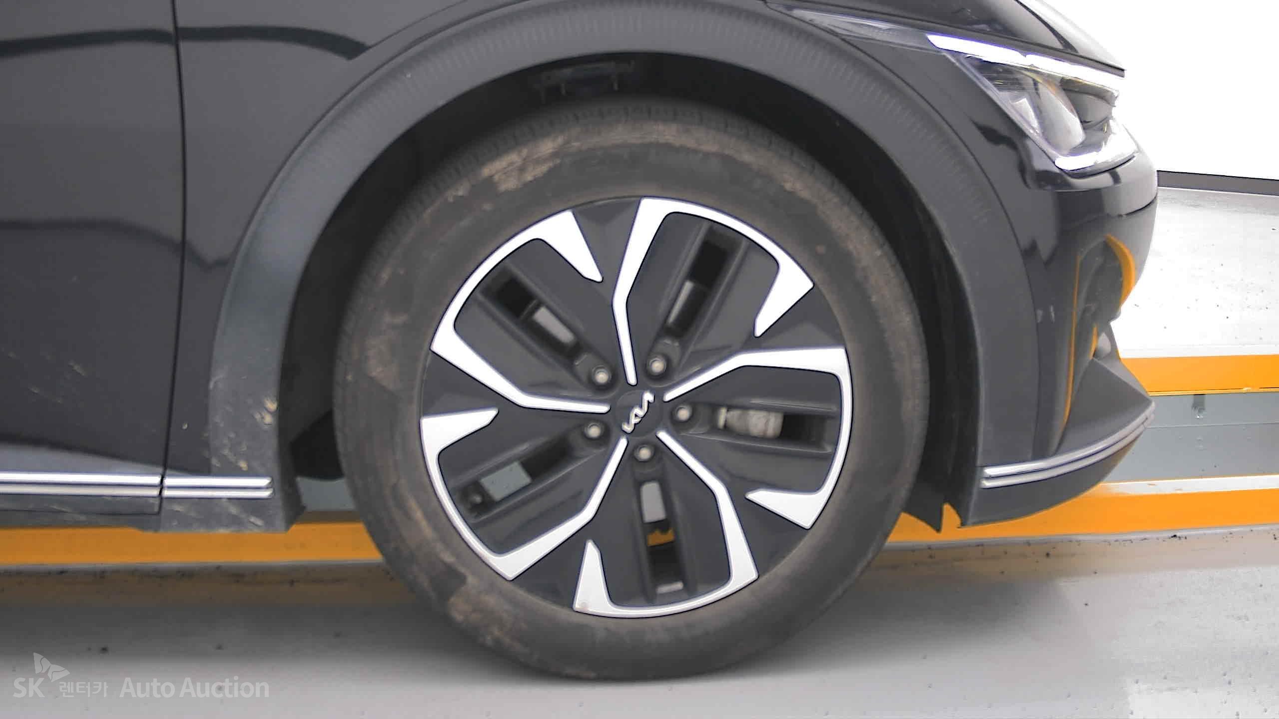 2022 - kia ev6