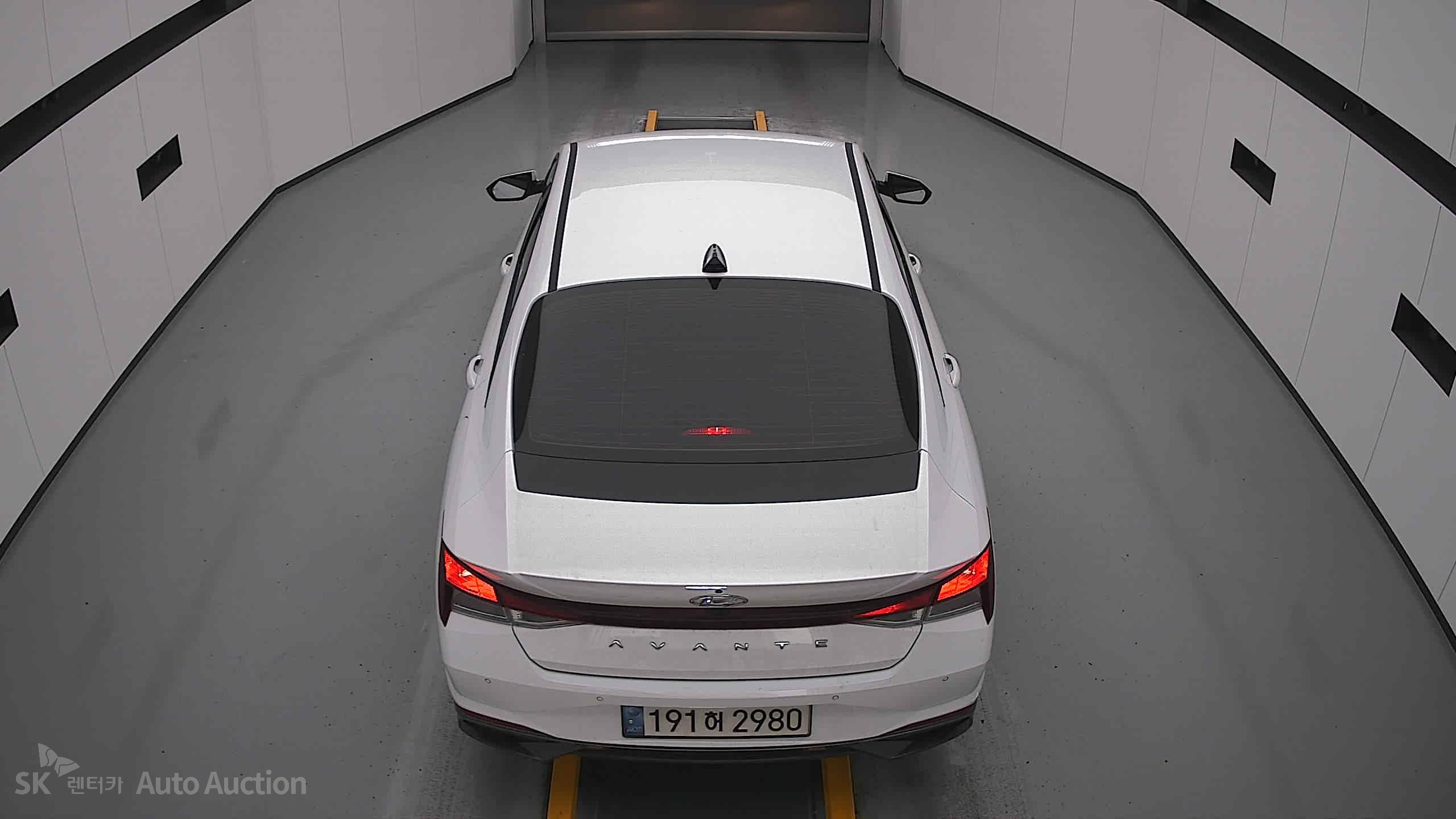 2023 - hyundai avante