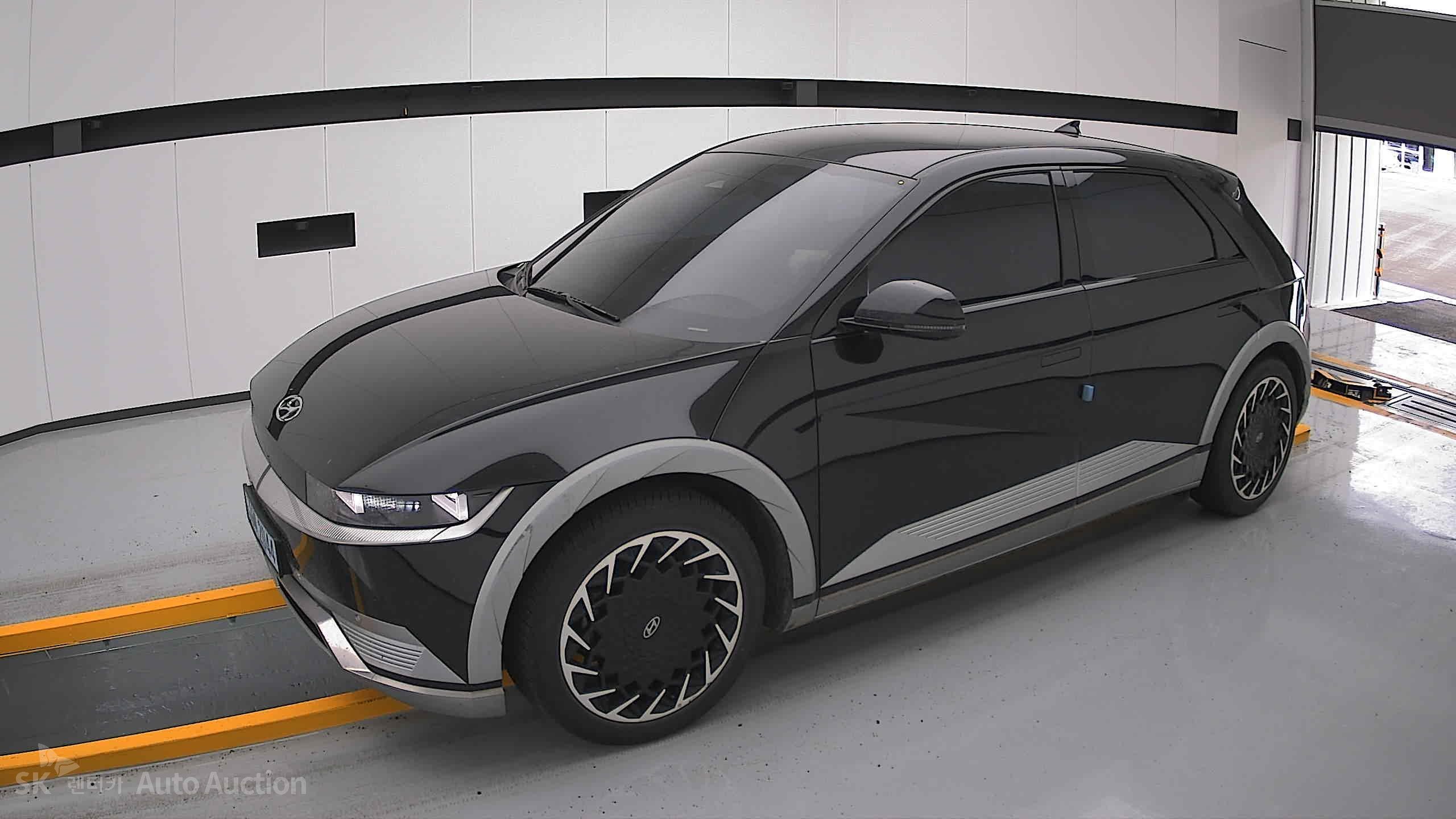 2022 - hyundai ioniq