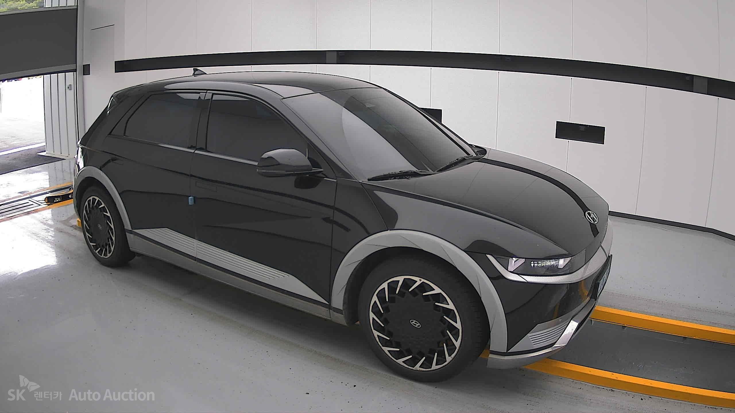 2022 - hyundai ioniq