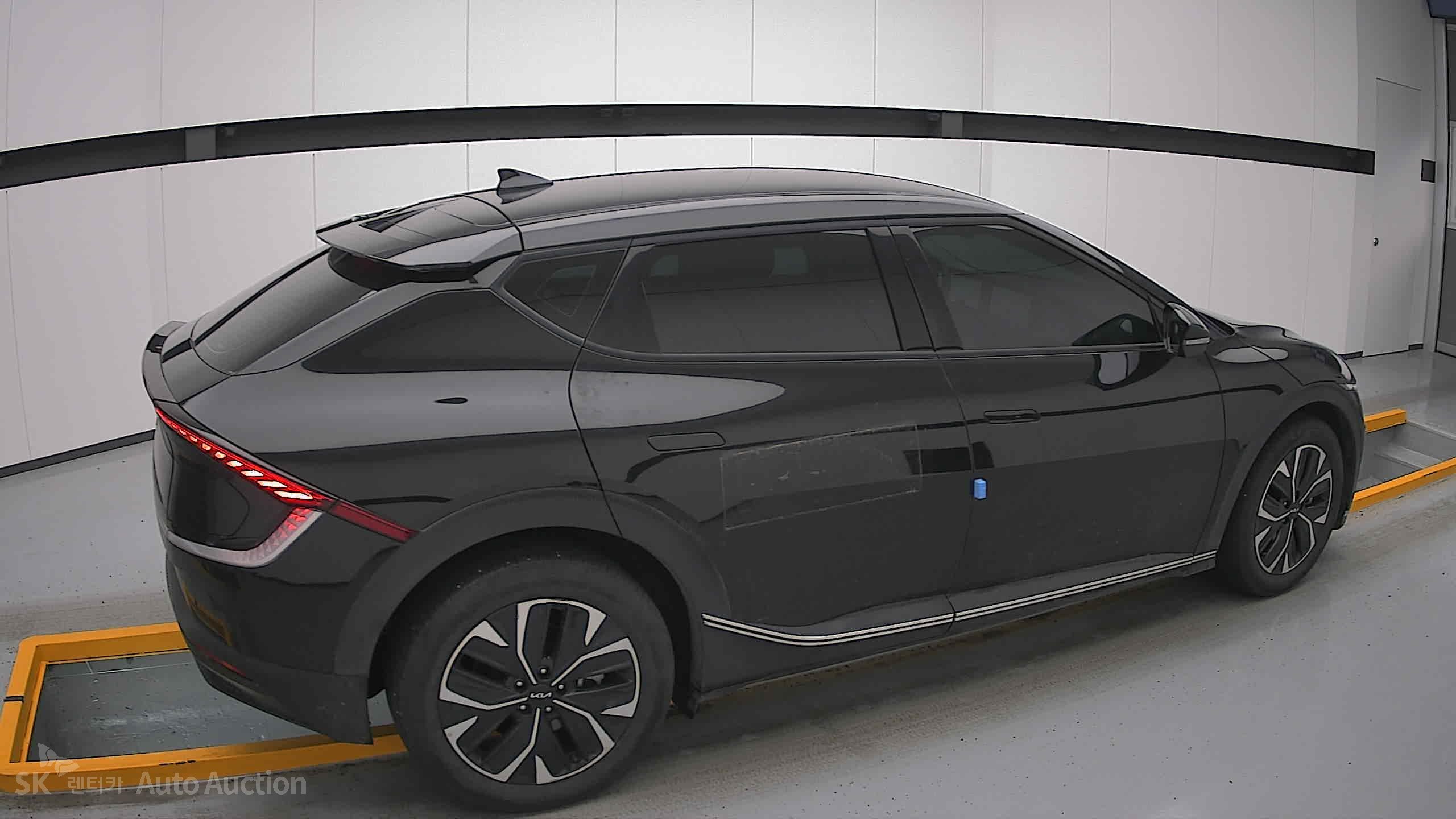 2022 - kia ev6