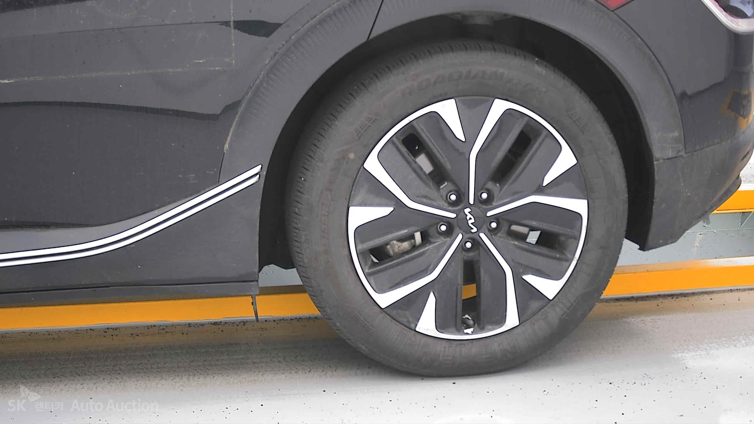 2022 - kia ev6