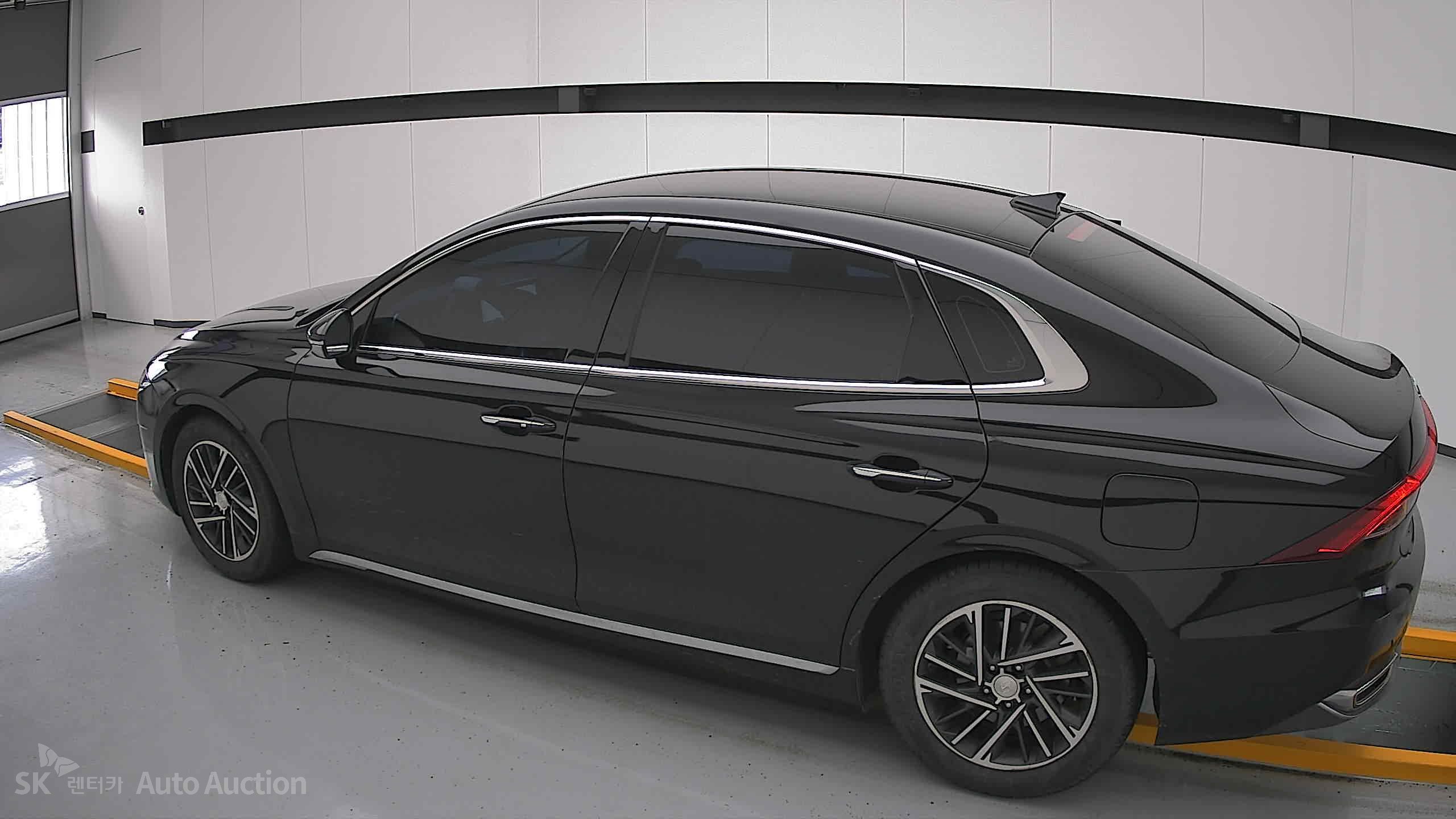 2020 - hyundai grandeur