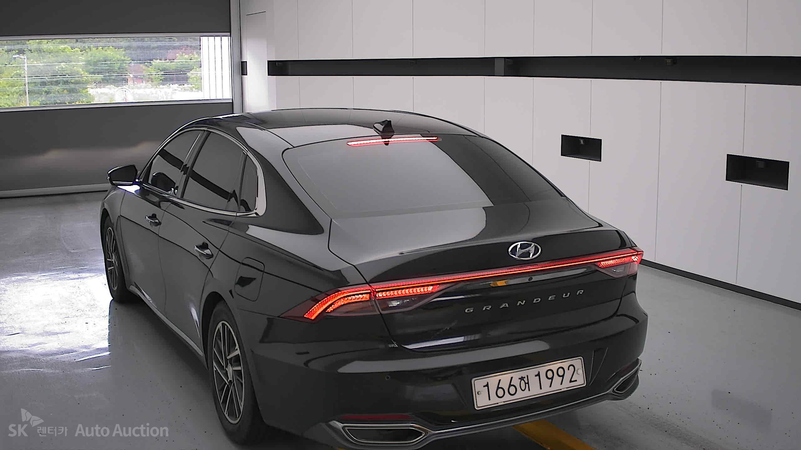 2020 - hyundai grandeur
