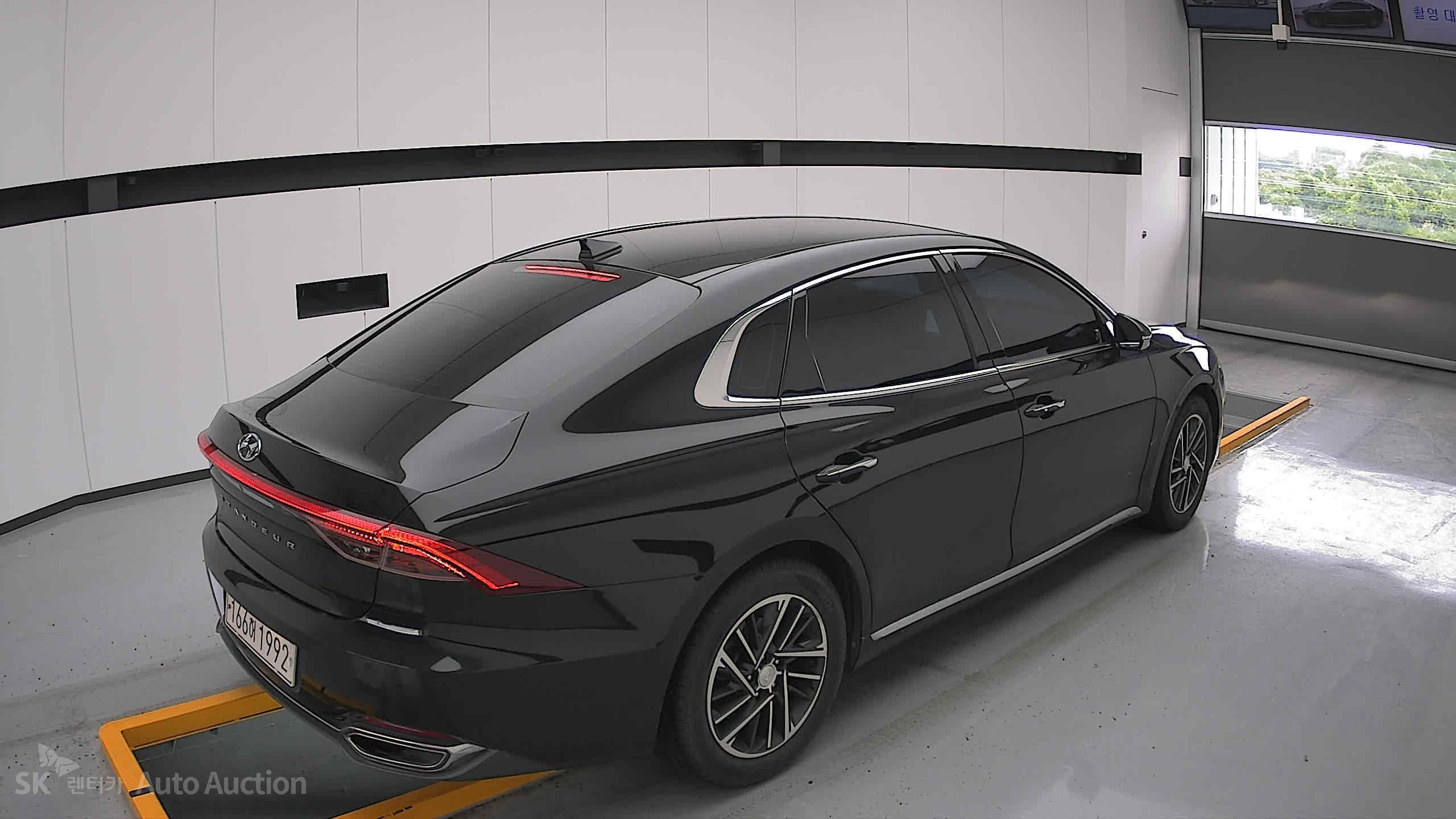 2020 - hyundai grandeur