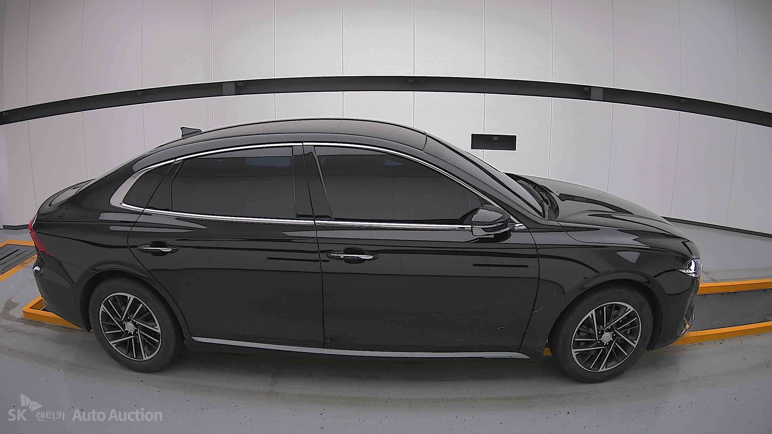 2020 - hyundai grandeur