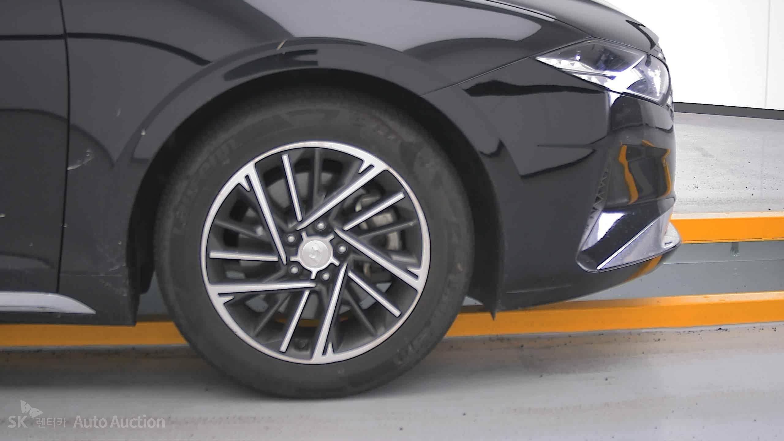 2020 - hyundai grandeur