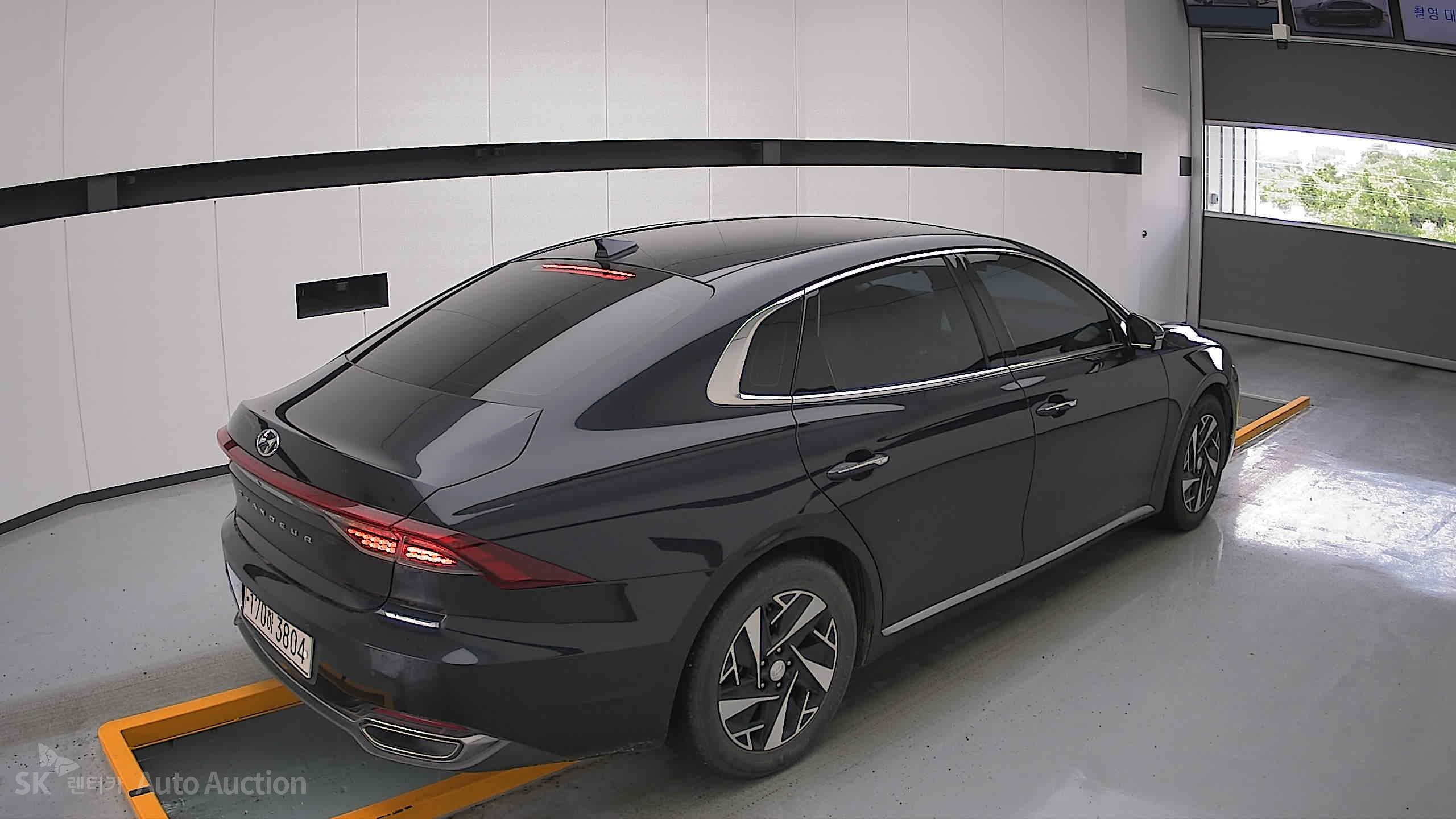 2020 - hyundai grandeur