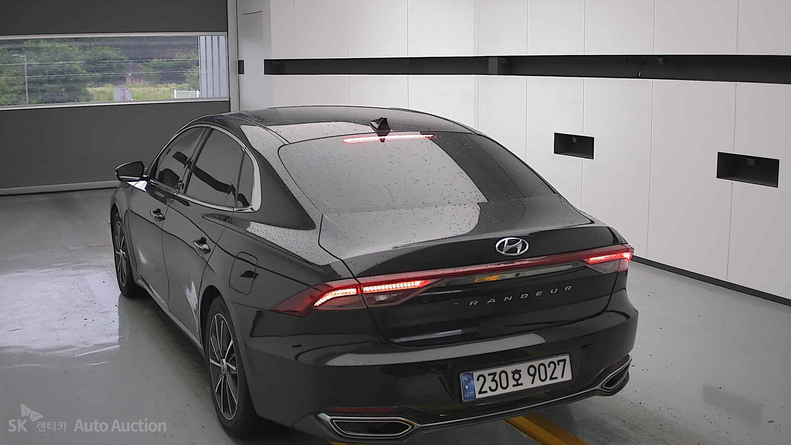 2022 - hyundai grandeur