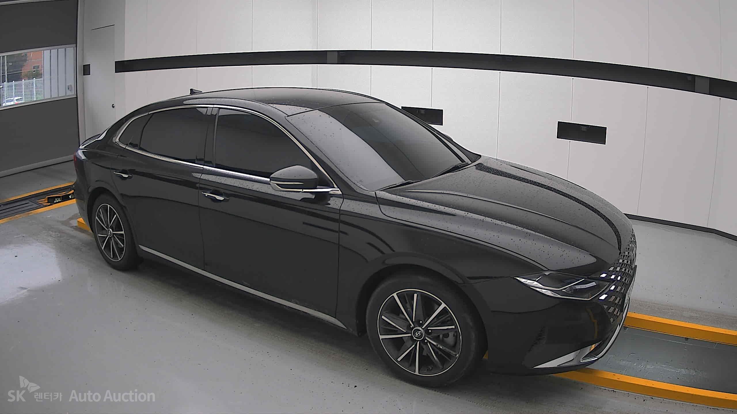 2022 - hyundai grandeur