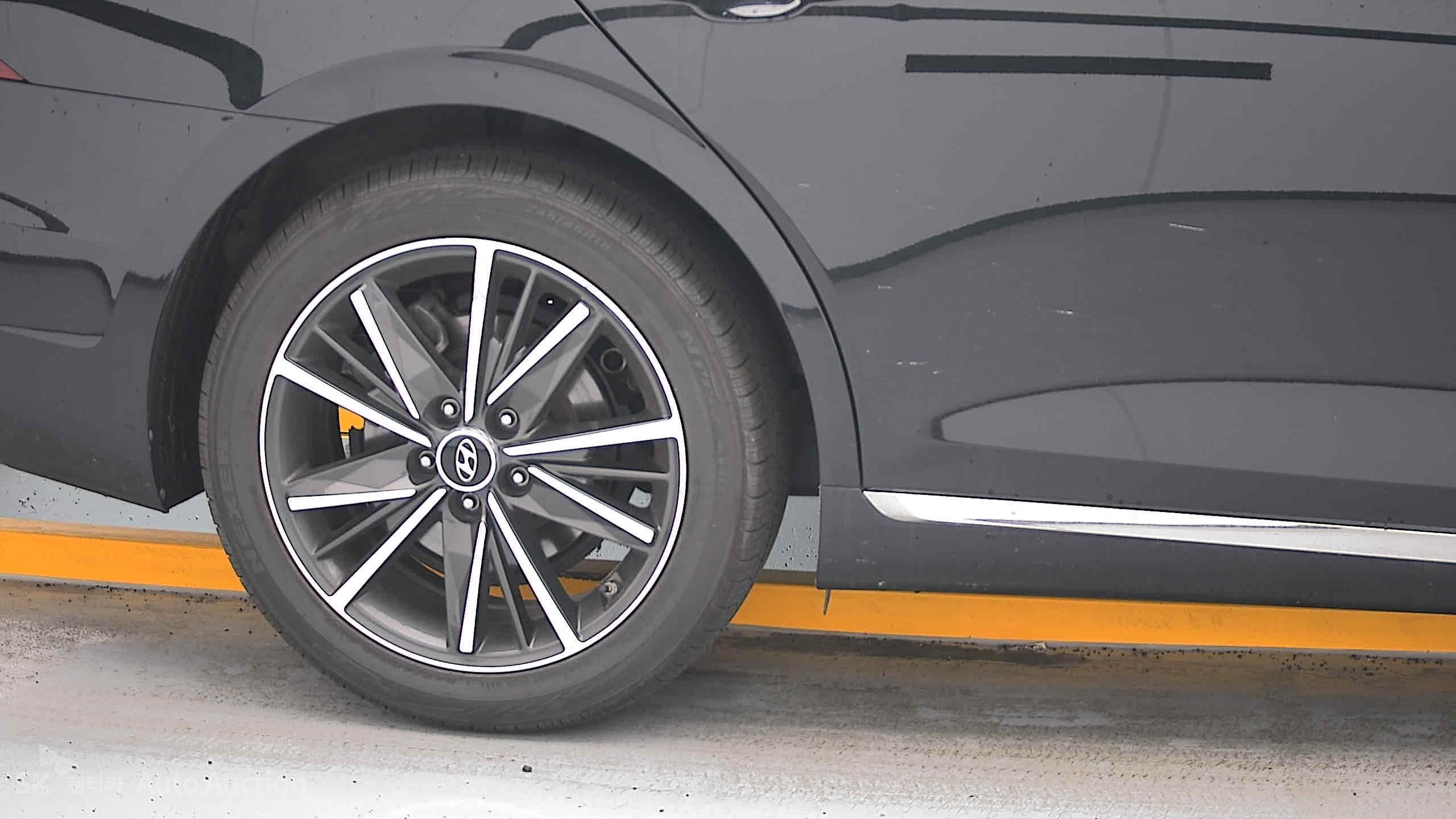 2022 - hyundai grandeur