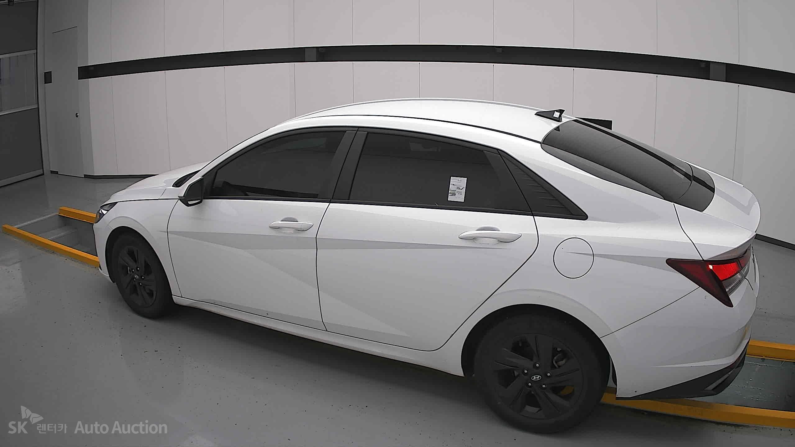 2023 - hyundai avante