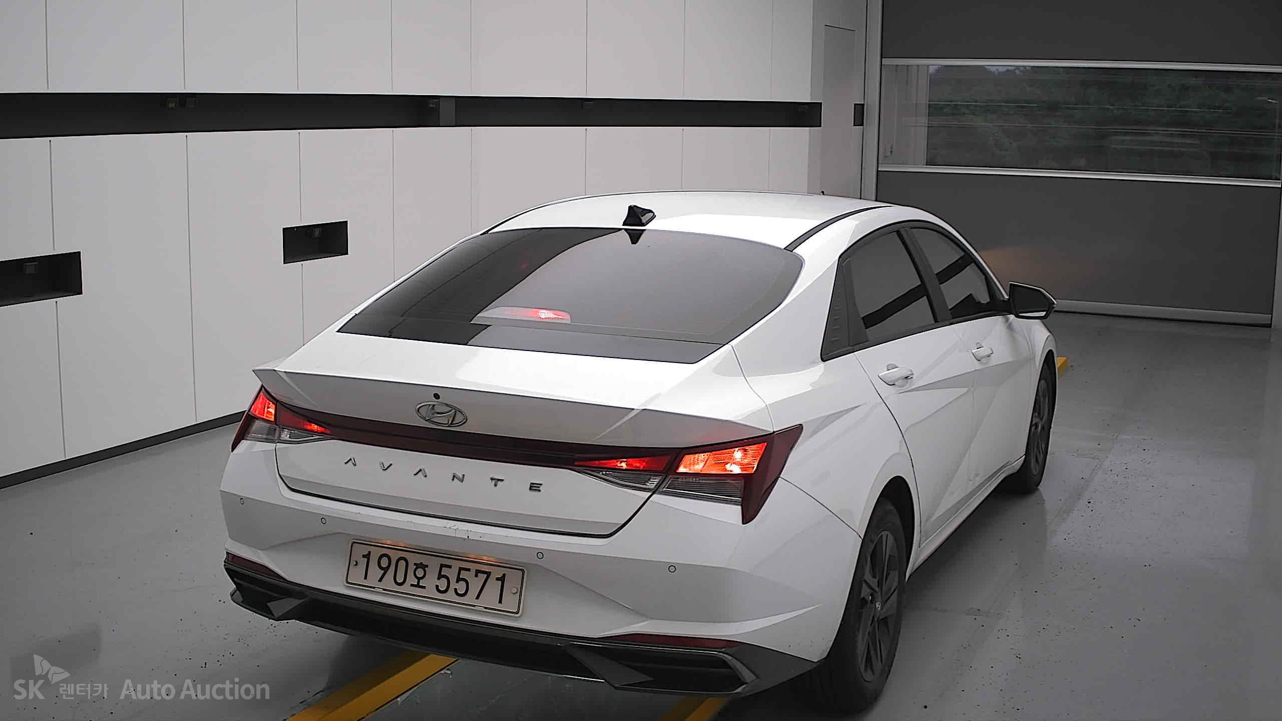 2023 - hyundai avante