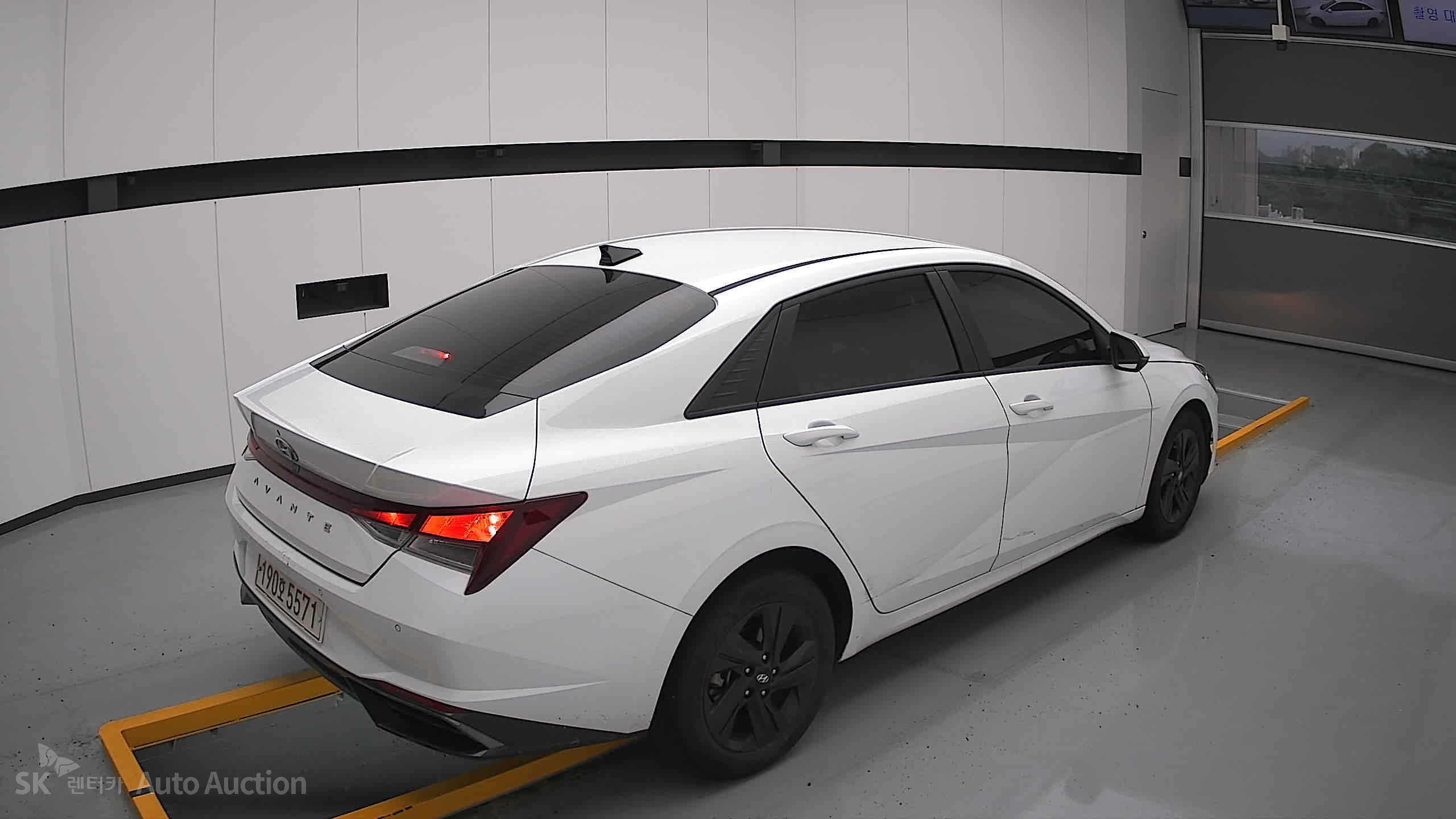 2023 - hyundai avante