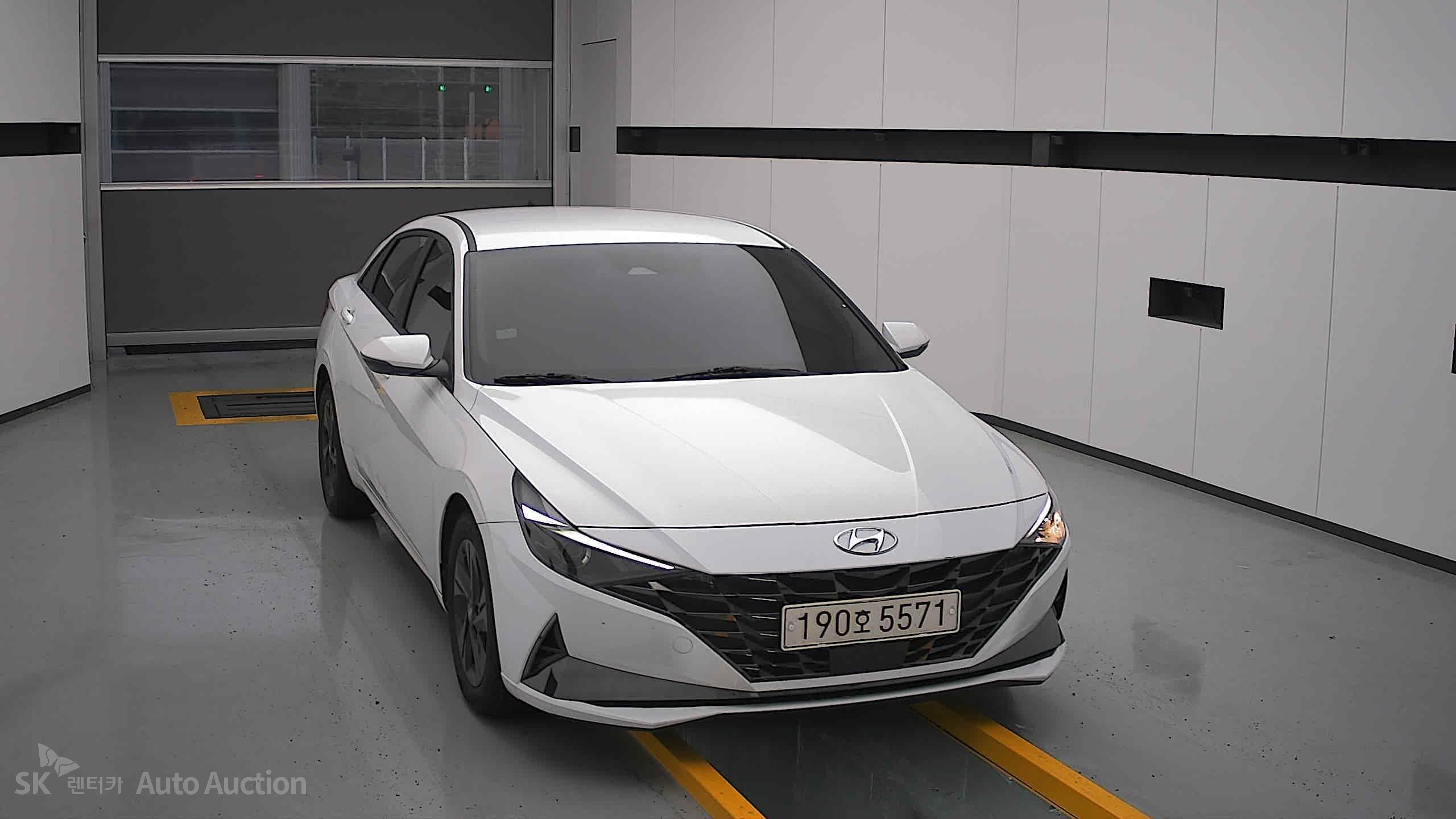 2023 - hyundai avante