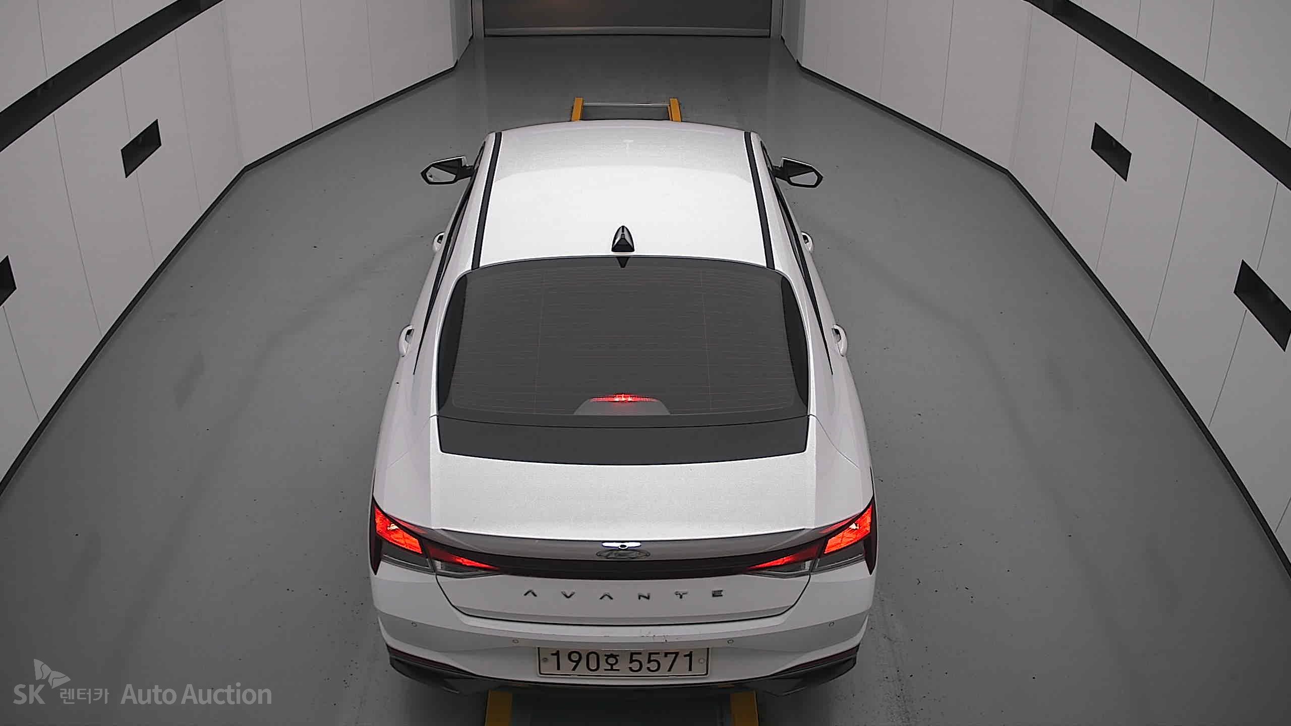 2023 - hyundai avante