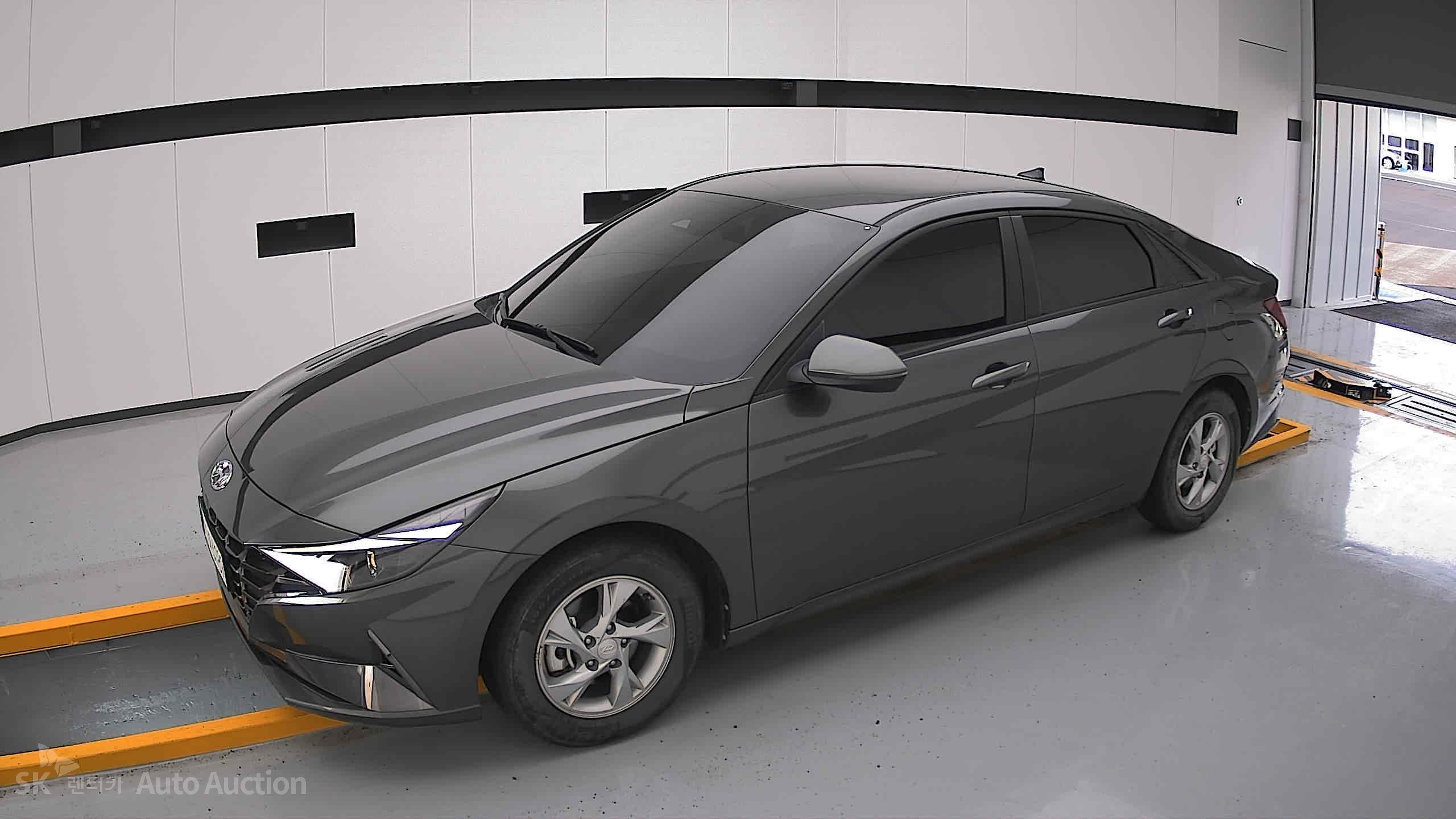 2023 - hyundai avante