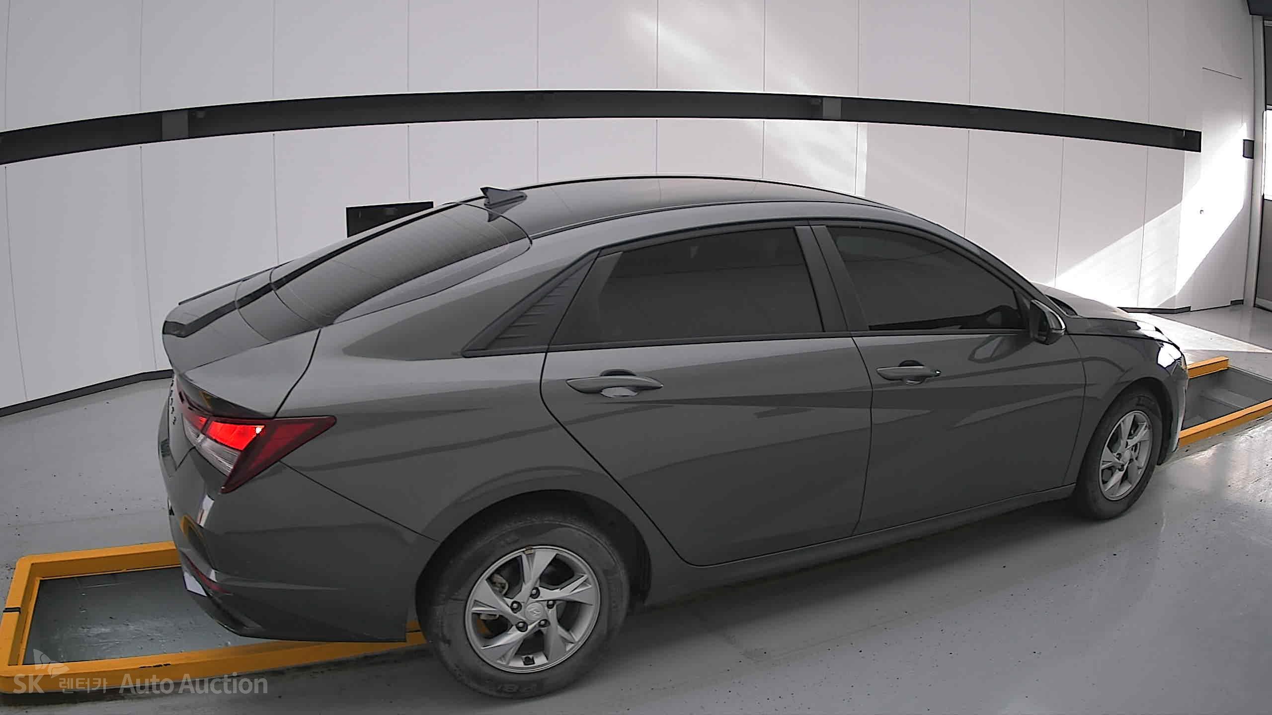 2023 - hyundai avante