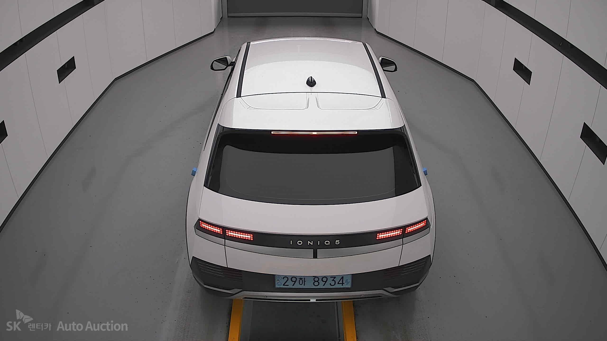 2022 - hyundai ioniq