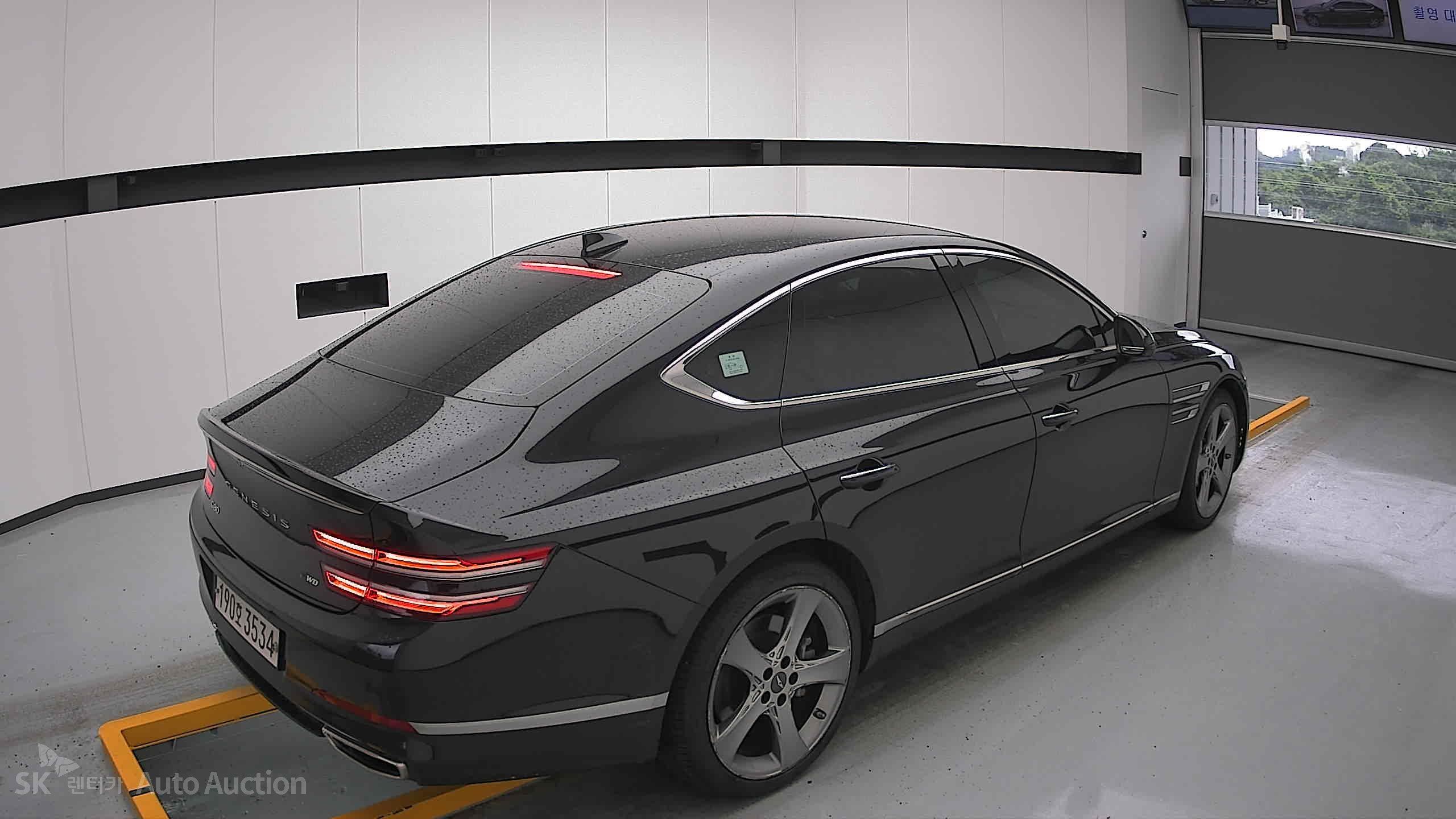 2022 - genesis g80