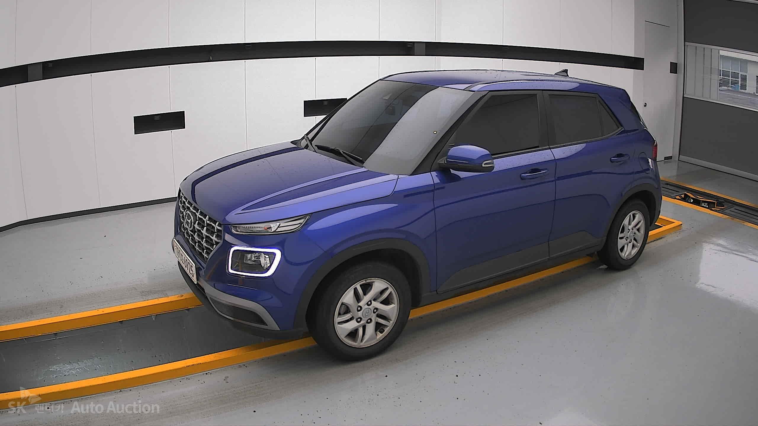 2022 - hyundai venue
