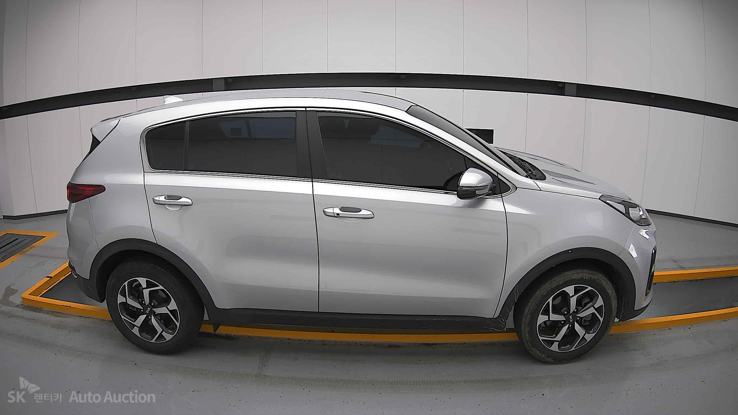 2022 - kia sportage