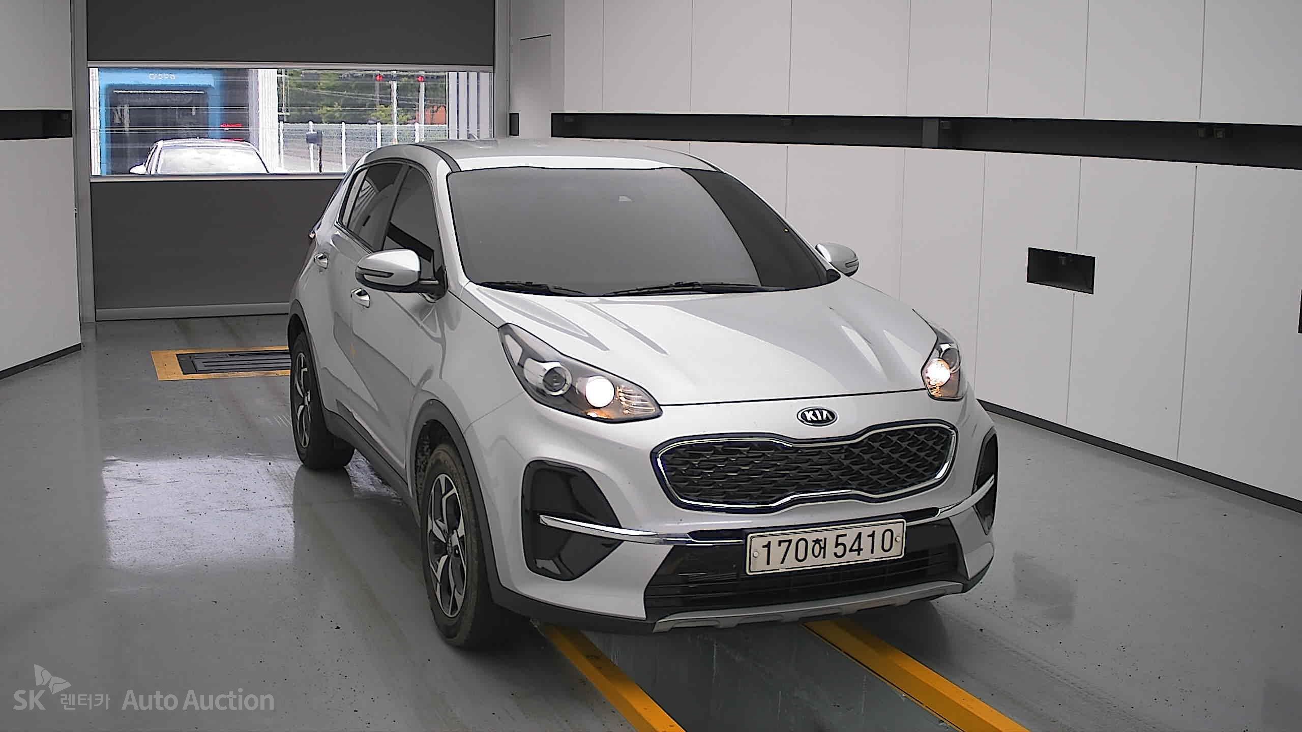 2022 - kia sportage