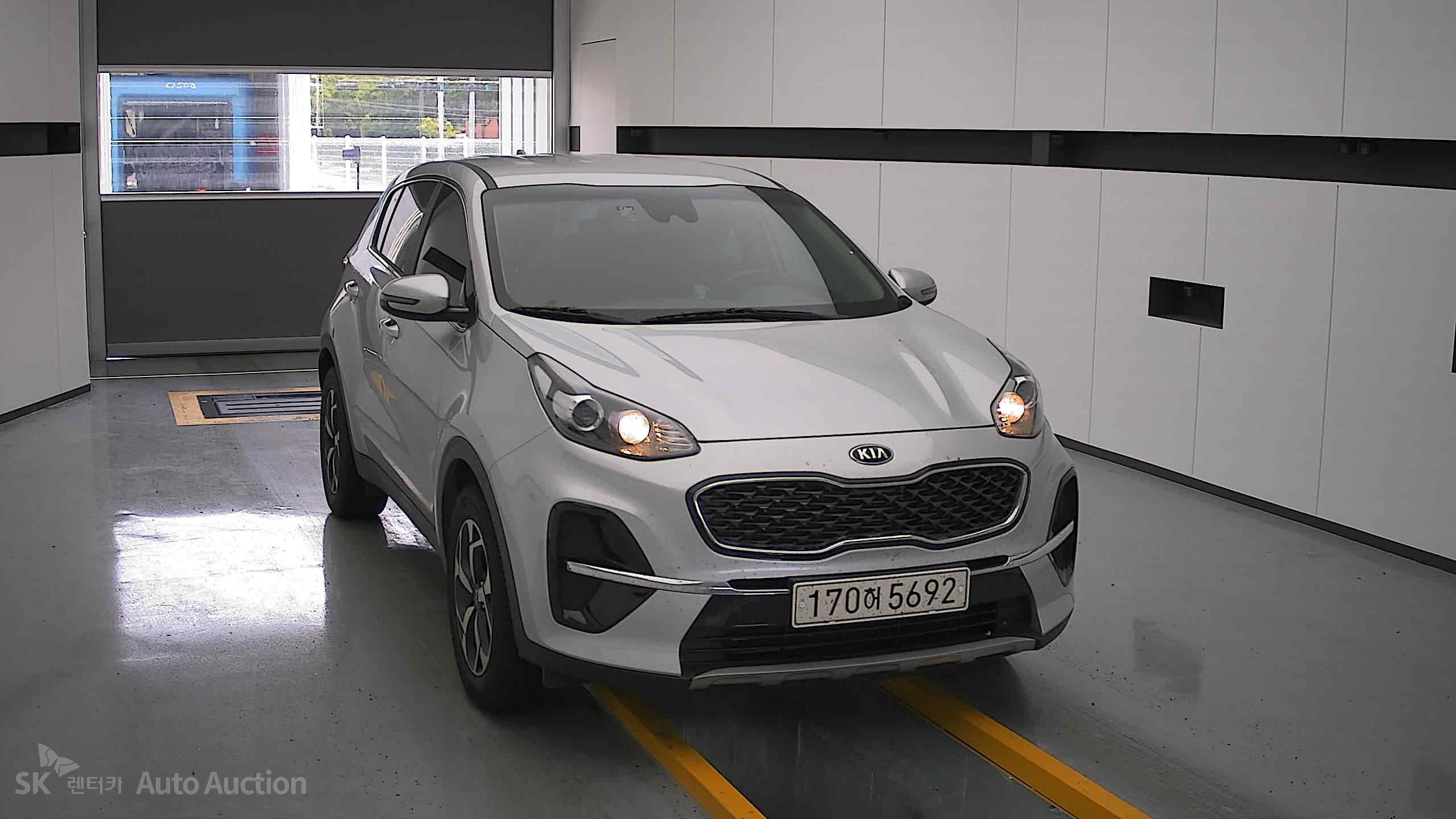 2022 - kia sportage