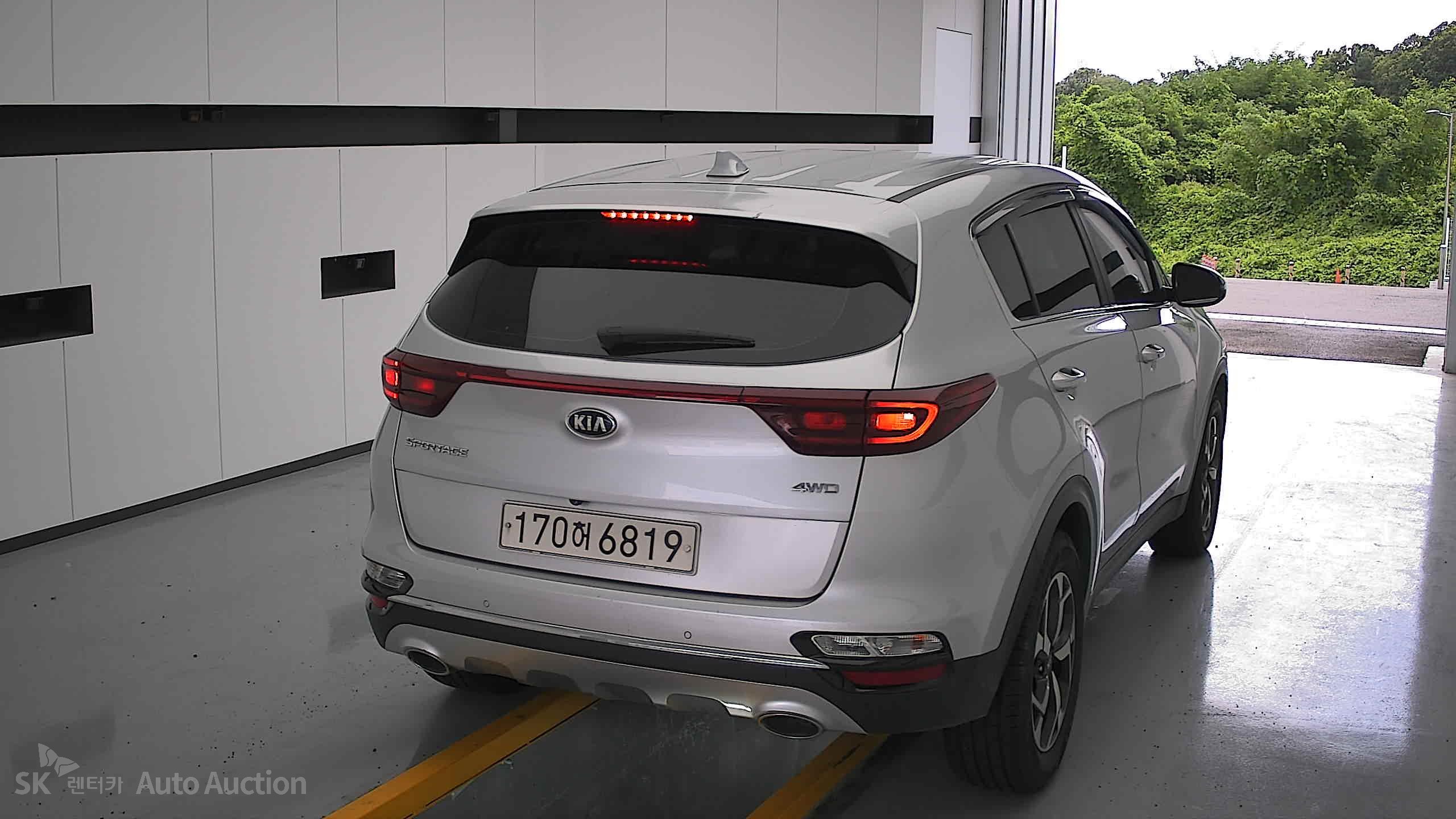 2022 - kia sportage
