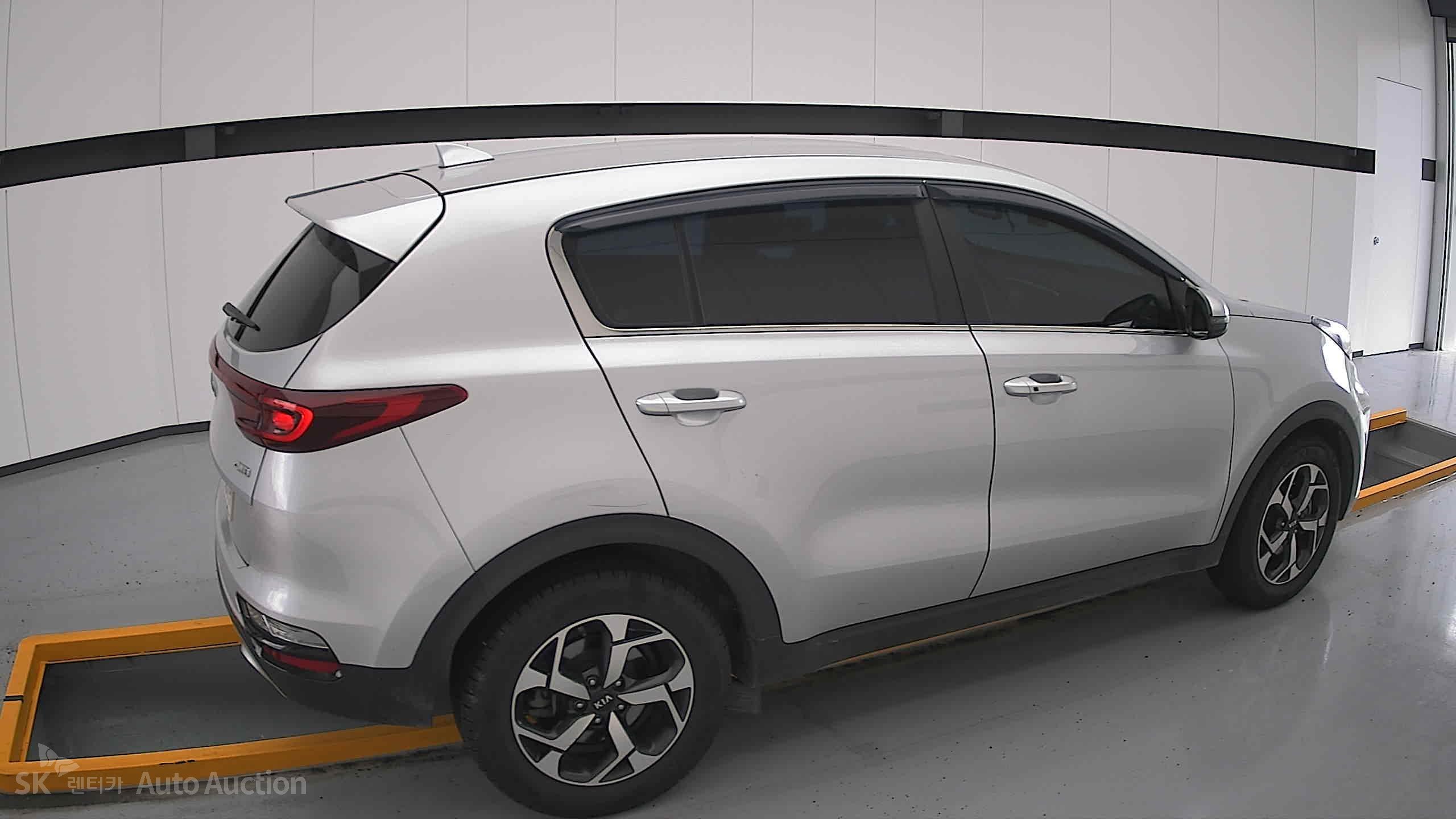 2022 - kia sportage