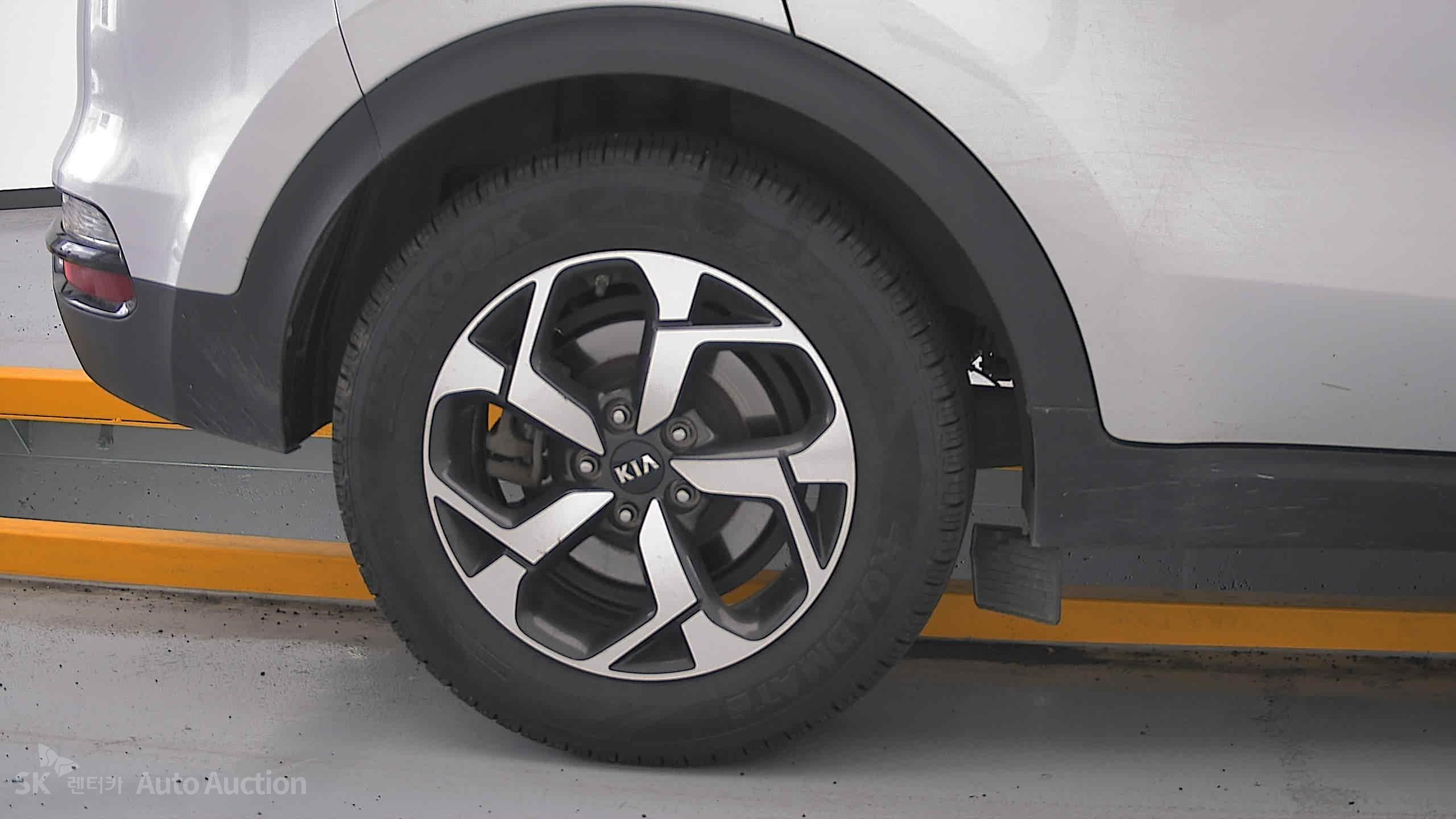 2022 - kia sportage