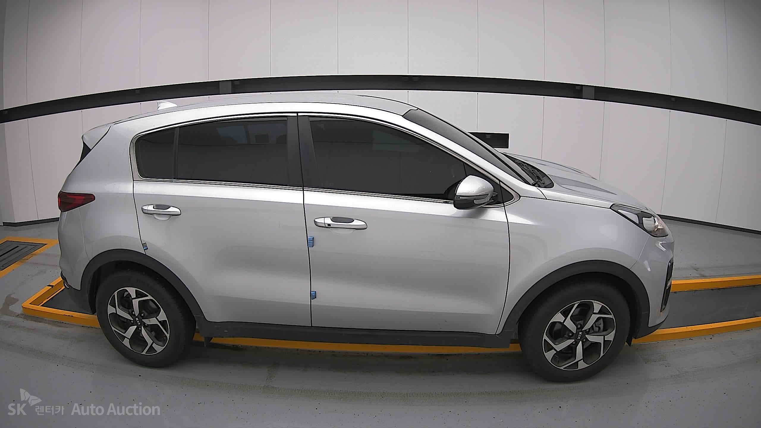2022 - kia sportage