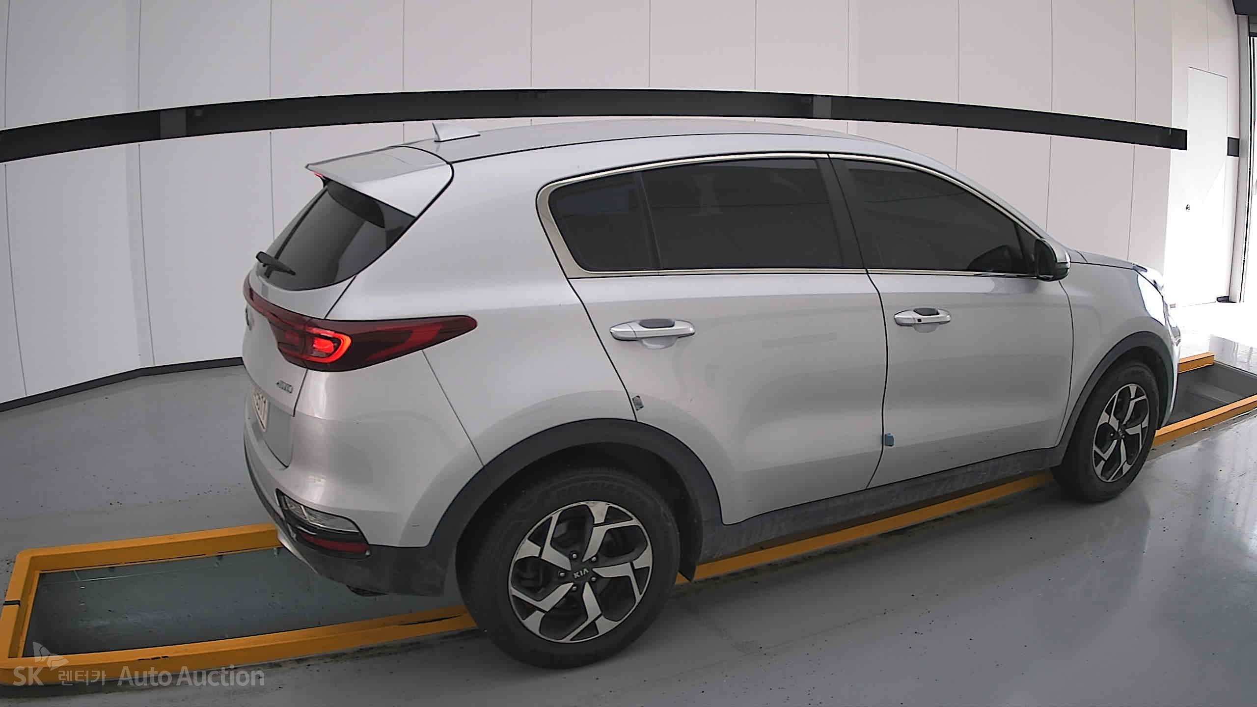 2022 - kia sportage