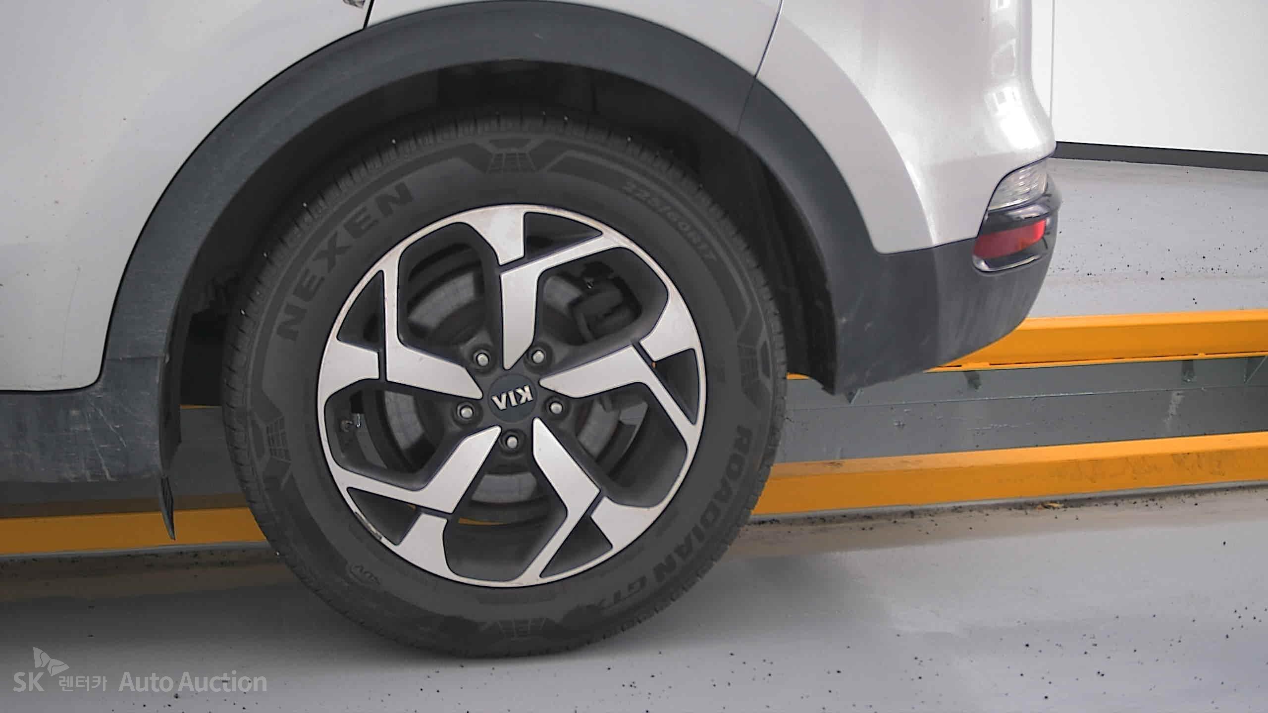 2022 - kia sportage