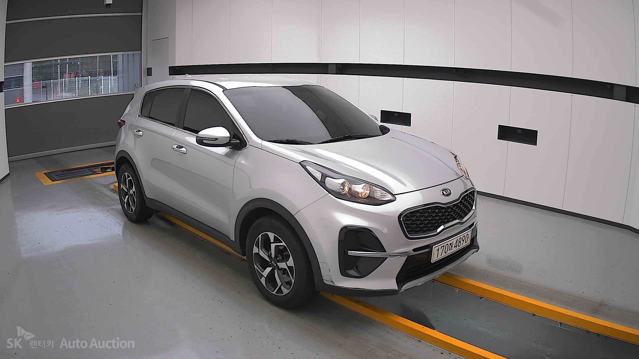 2022 - kia sportage