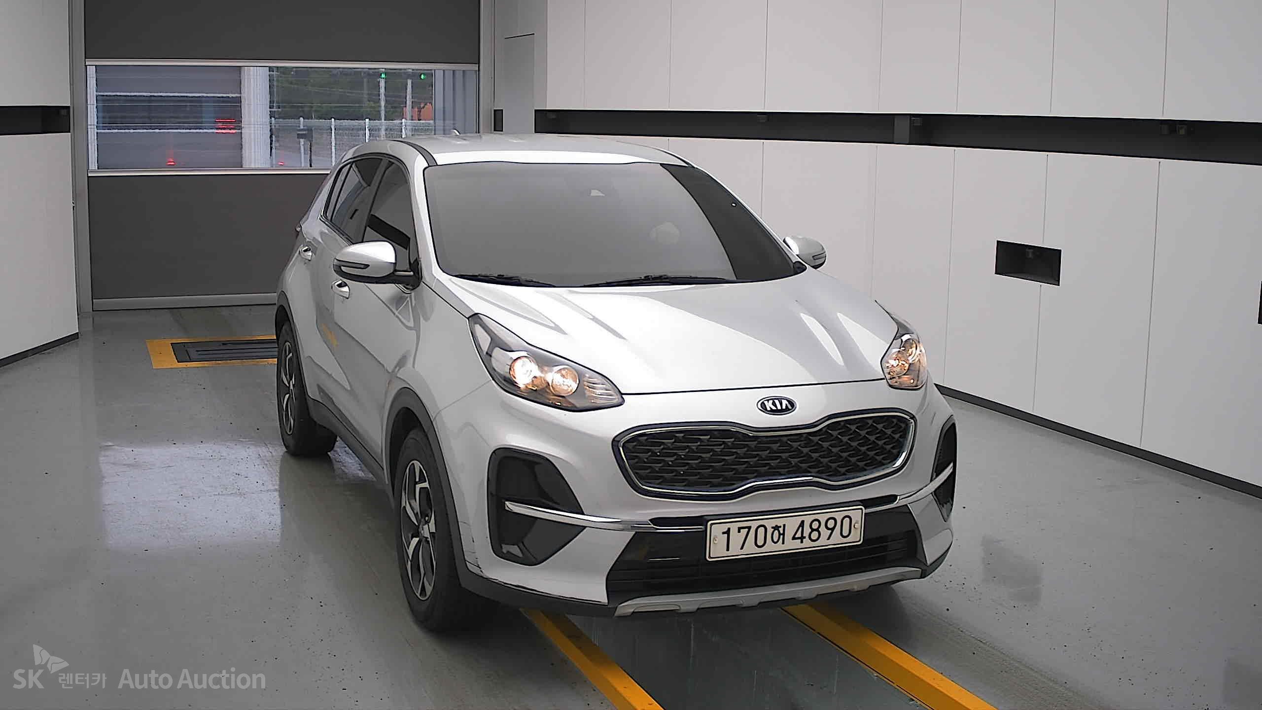 2022 - kia sportage