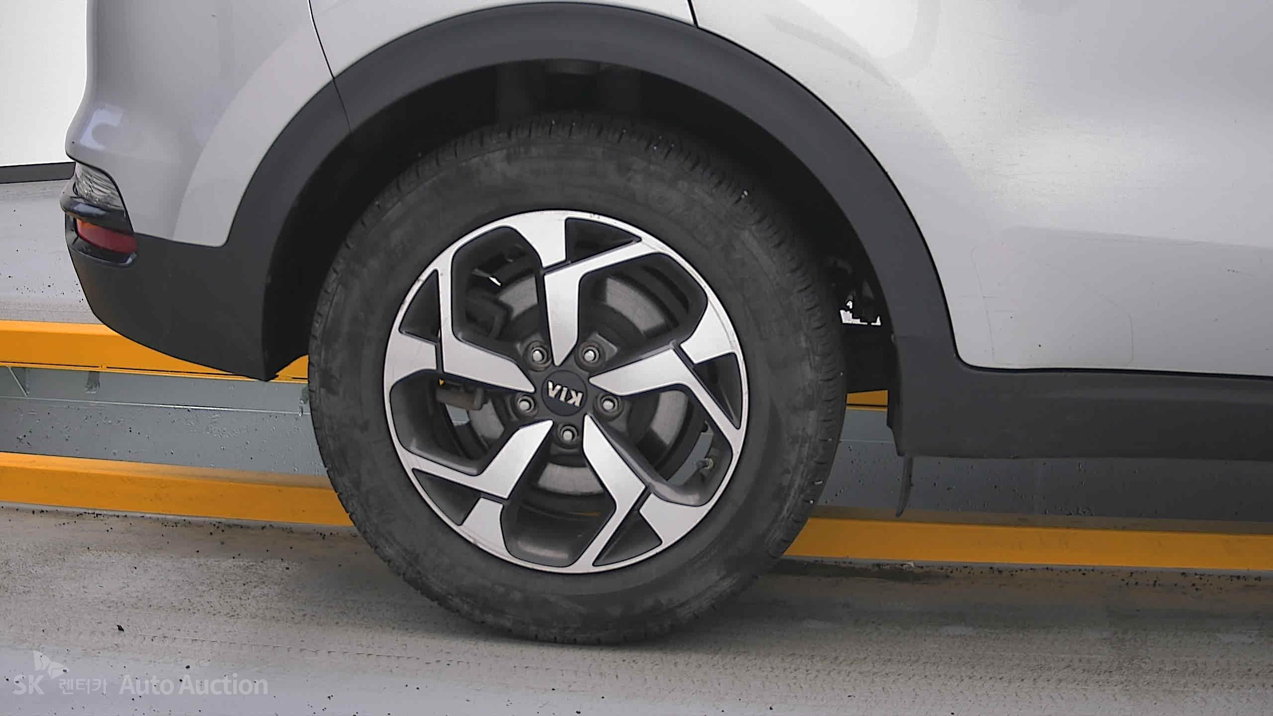 2022 - kia sportage