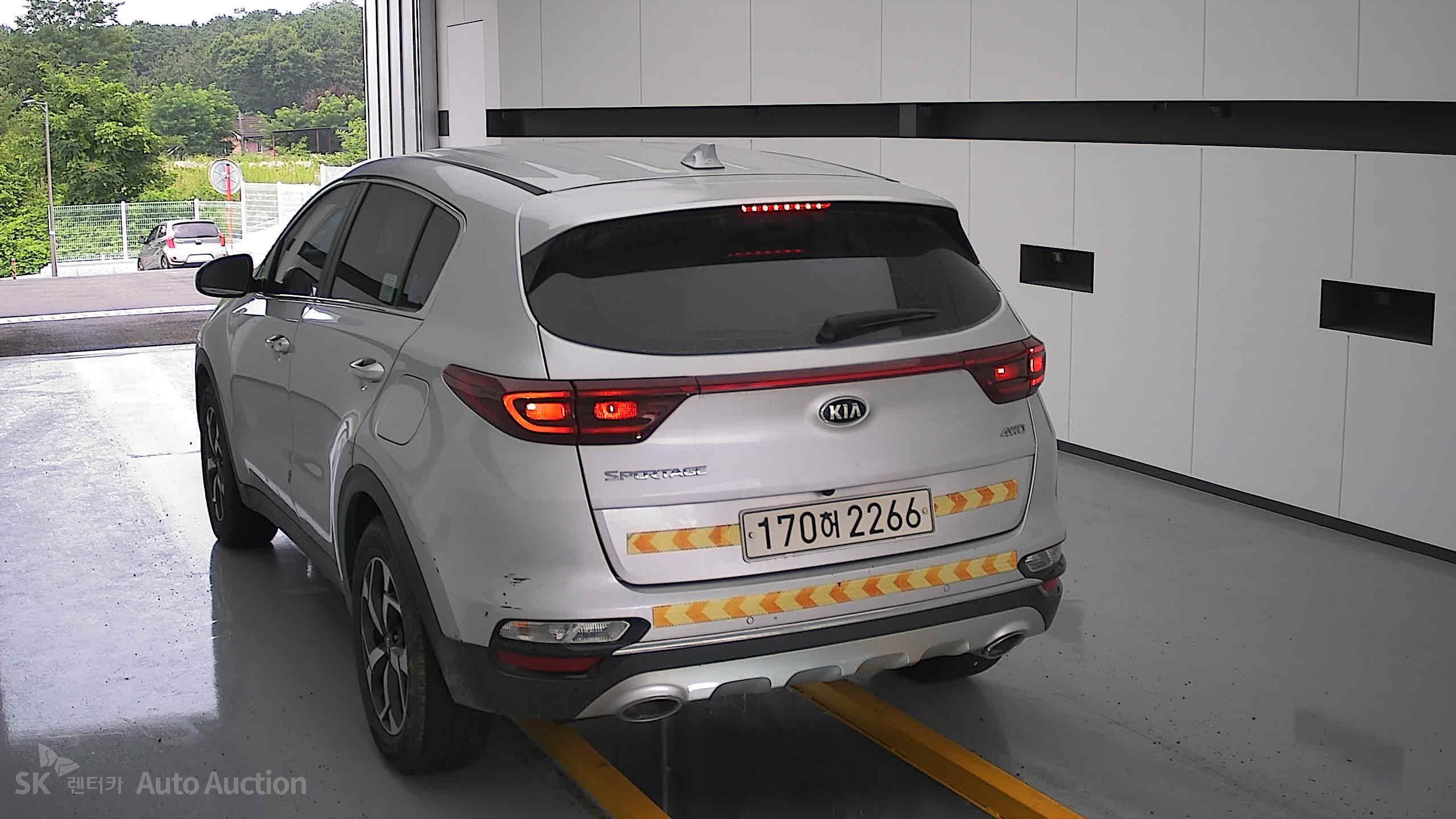 2022 - kia sportage