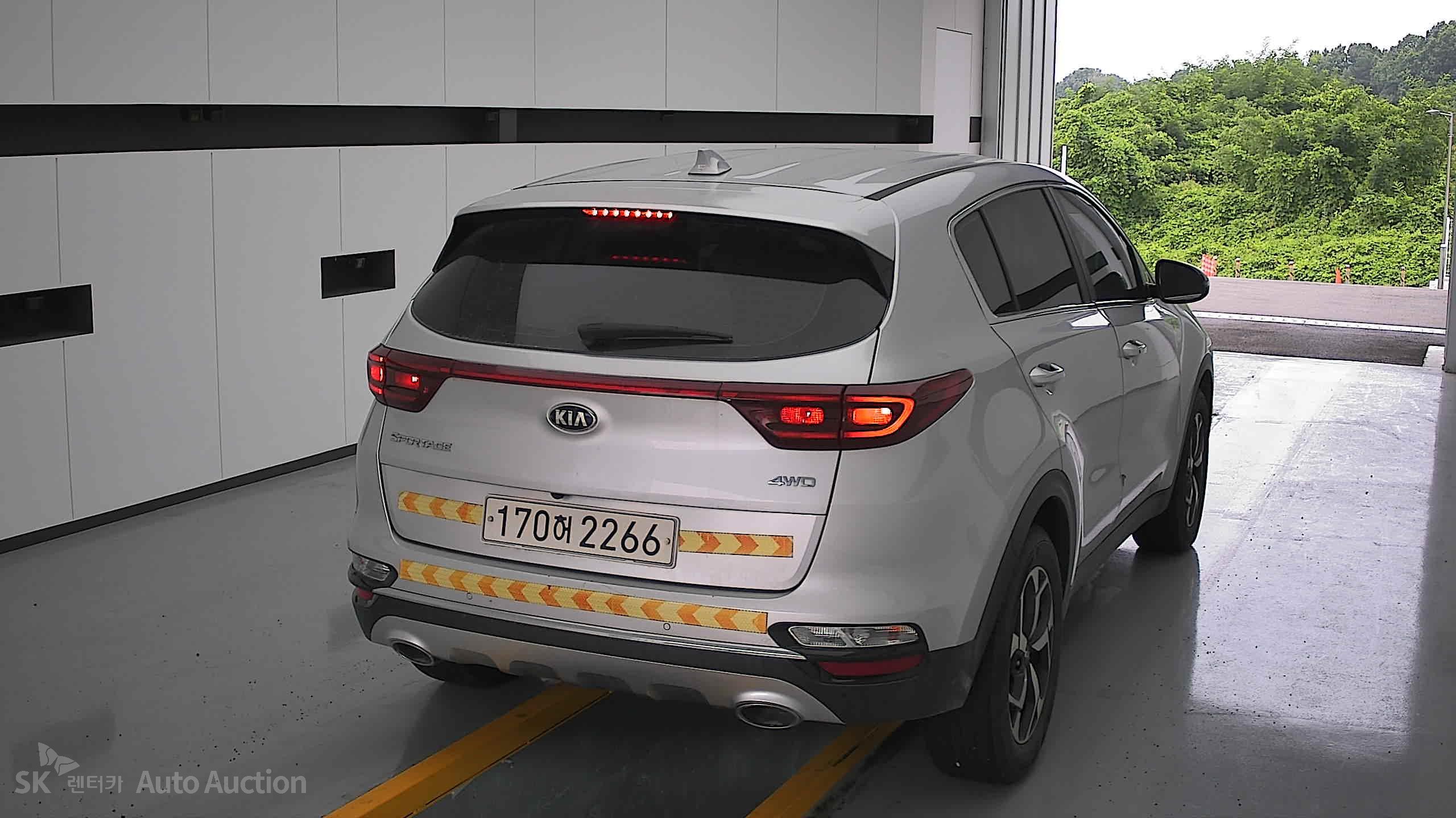 2022 - kia sportage