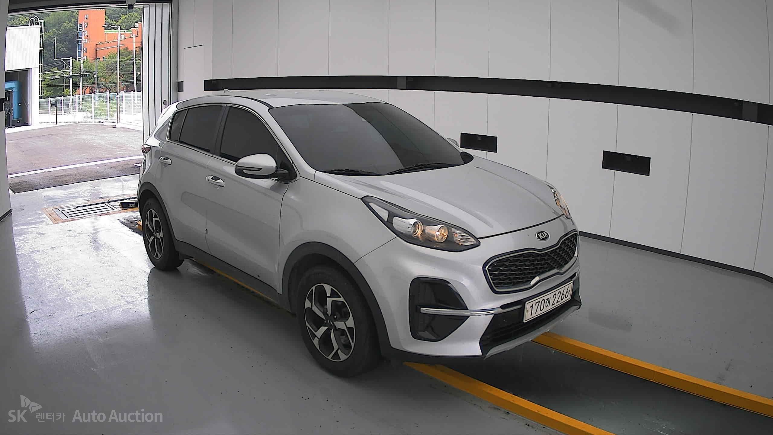 2022 - kia sportage