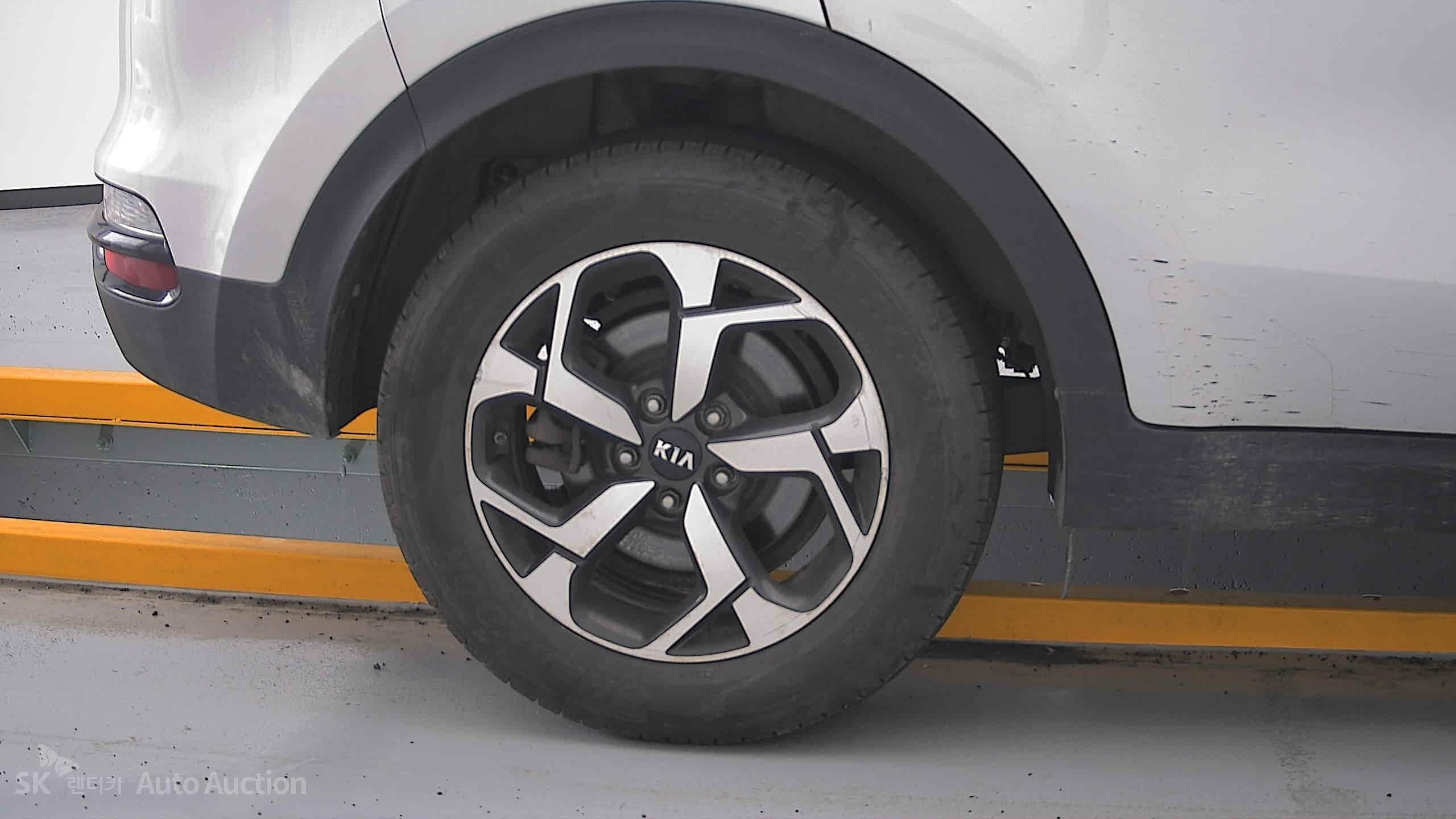 2022 - kia sportage