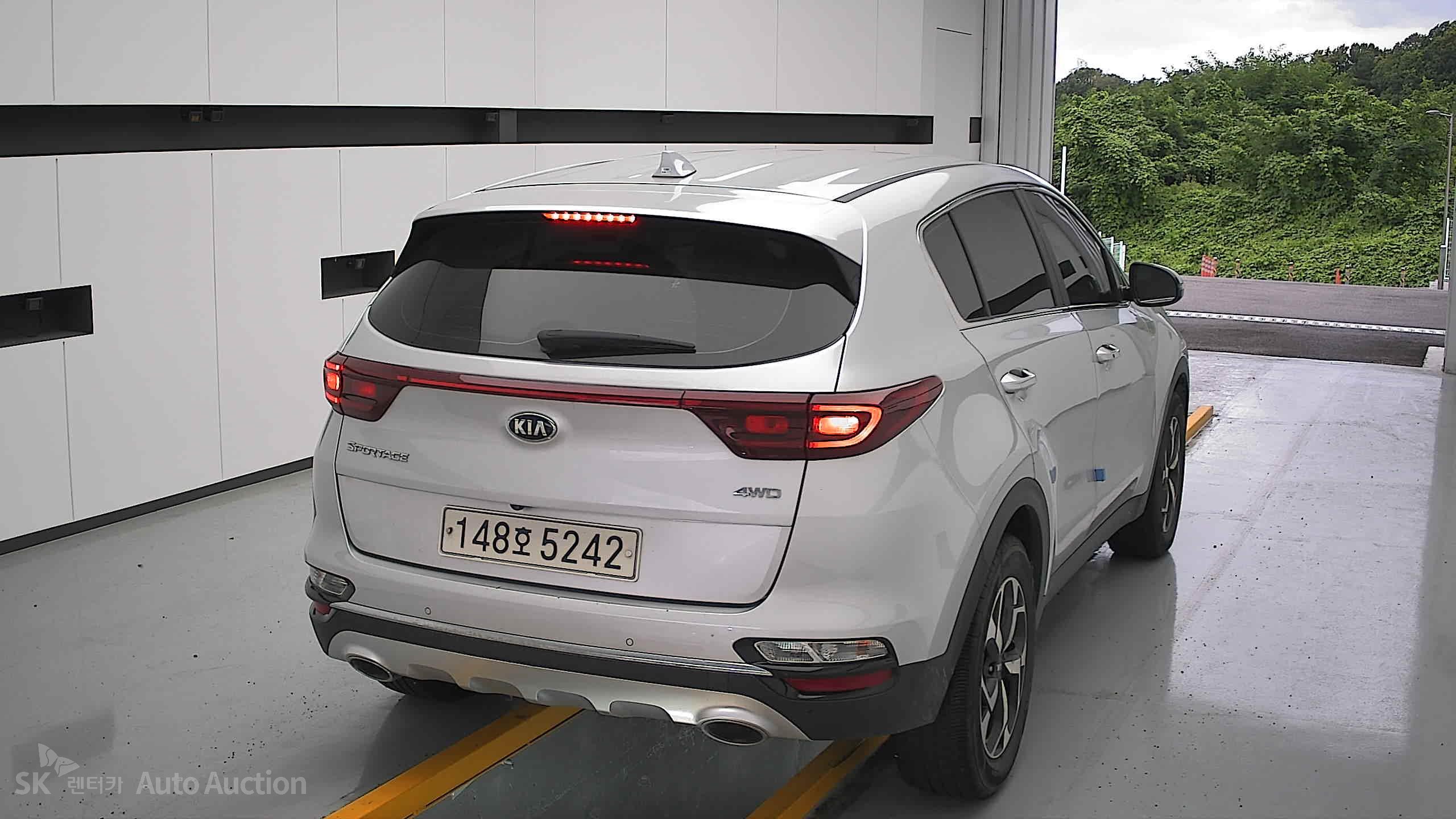 2022 - kia sportage