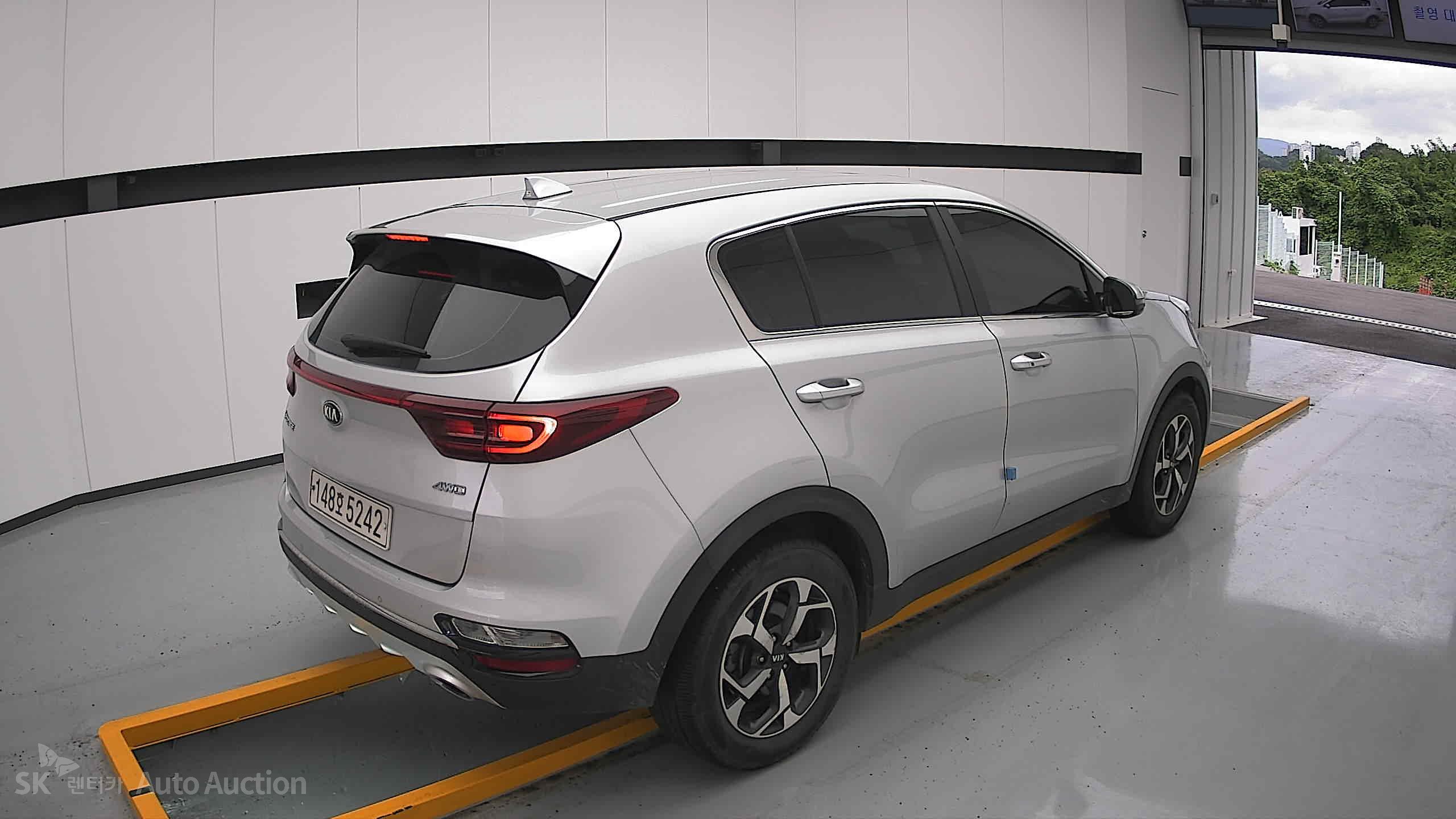 2022 - kia sportage
