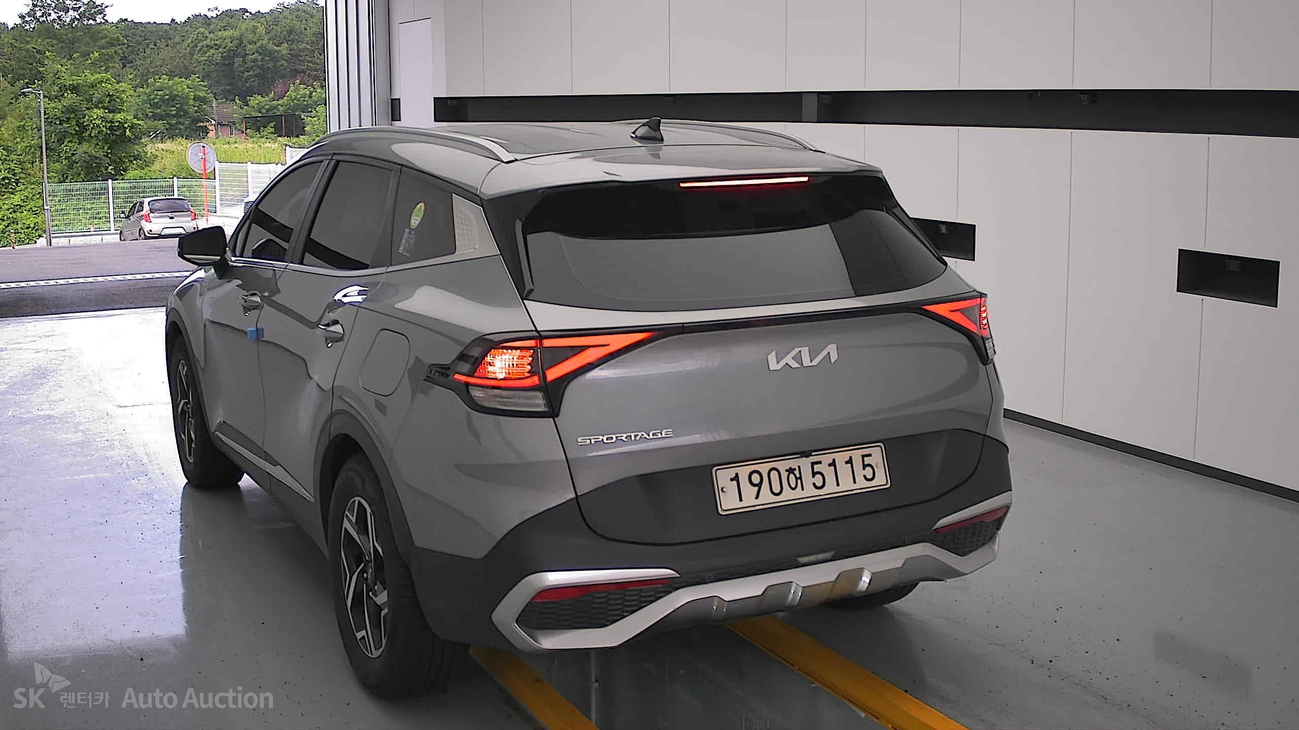 2022 - kia sportage