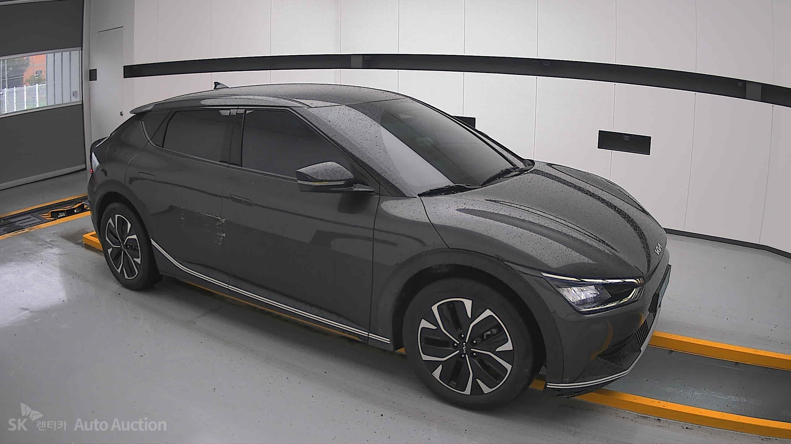 2022 - kia ev6