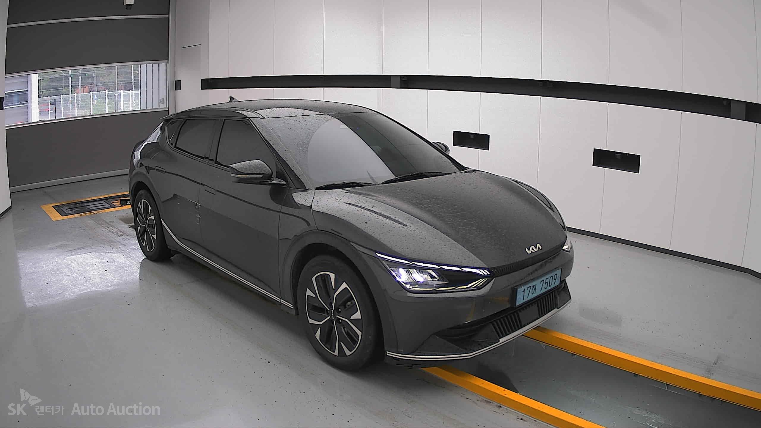 2022 - kia ev6
