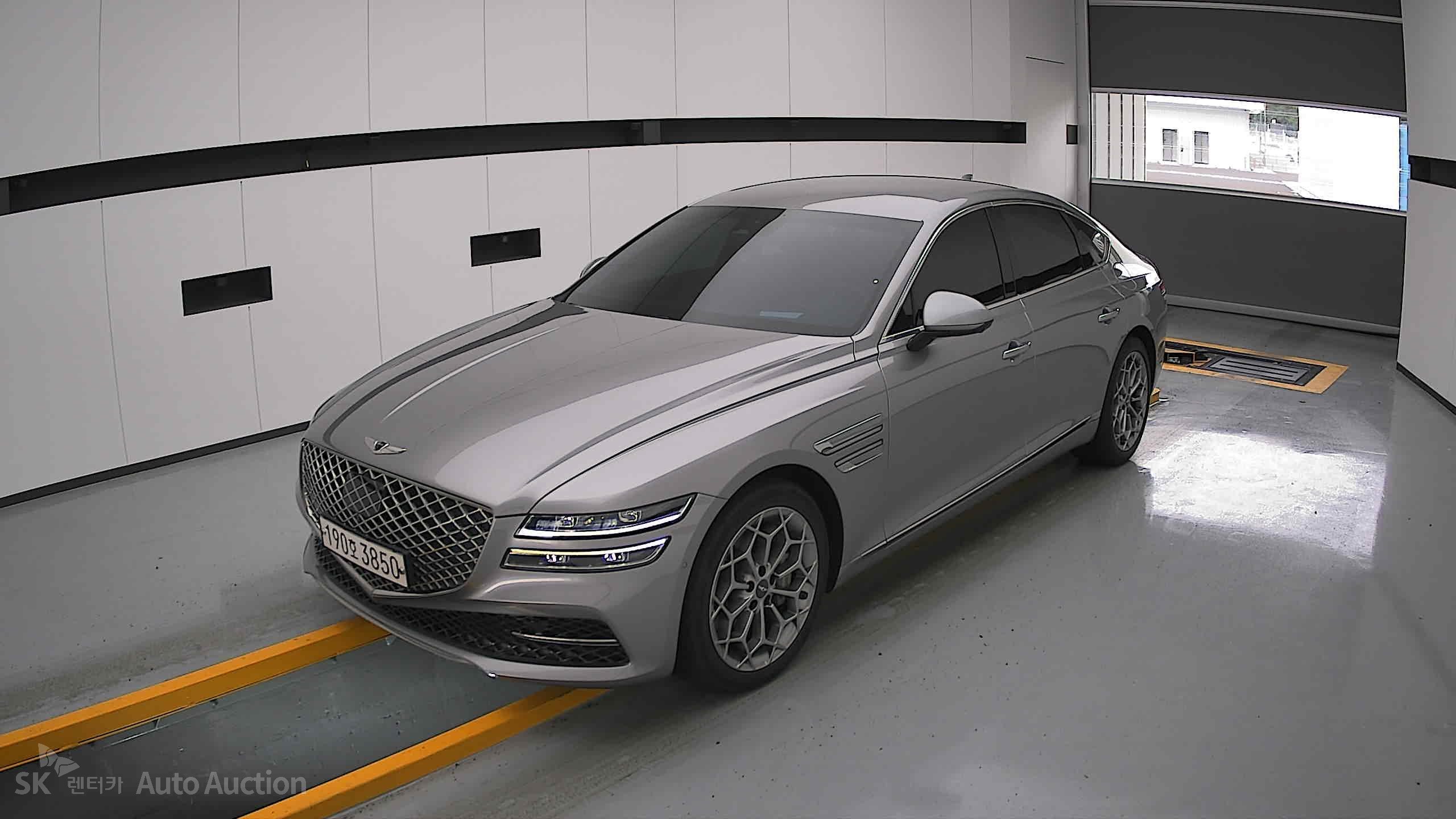 2022 - genesis g80